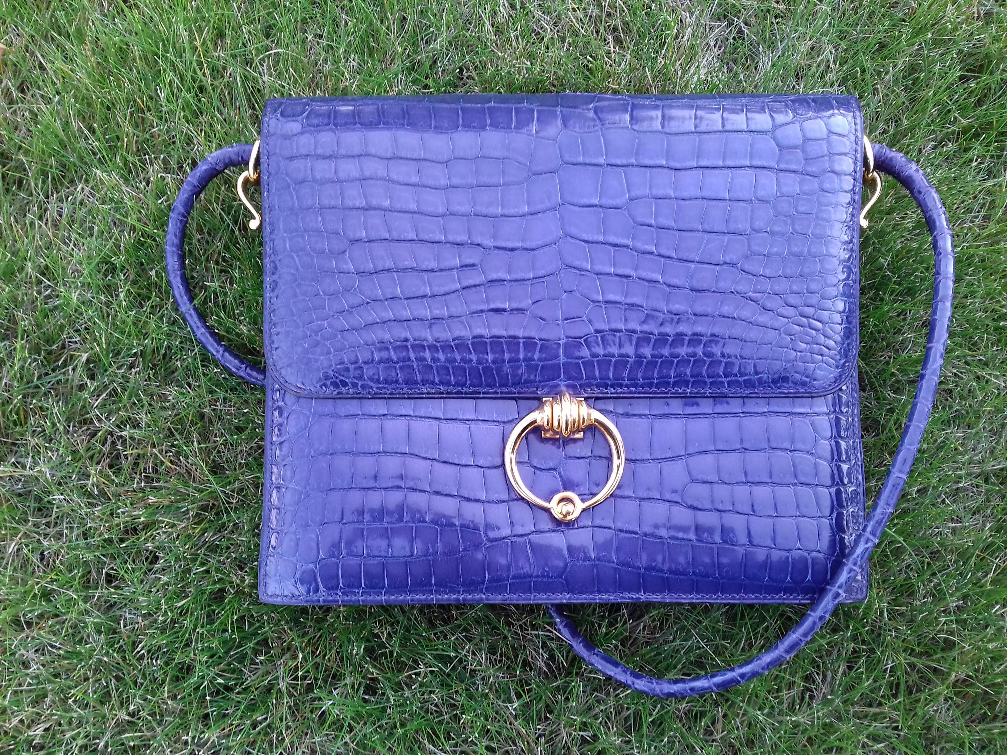 Hermès Vintage Sequana Bag Magic Purple Blue Porosus Crocodile Golden Hdw RARE For Sale 11