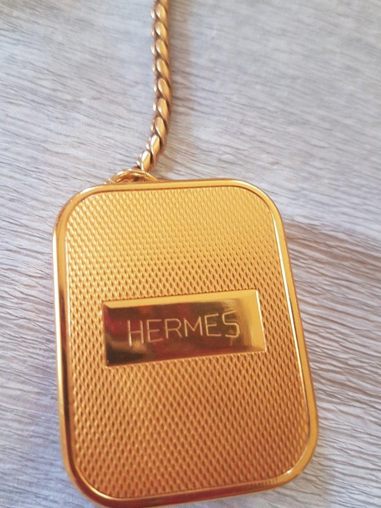 Hermes Keychain Key Ring Key Holder Music Box Collector Golden Metal at