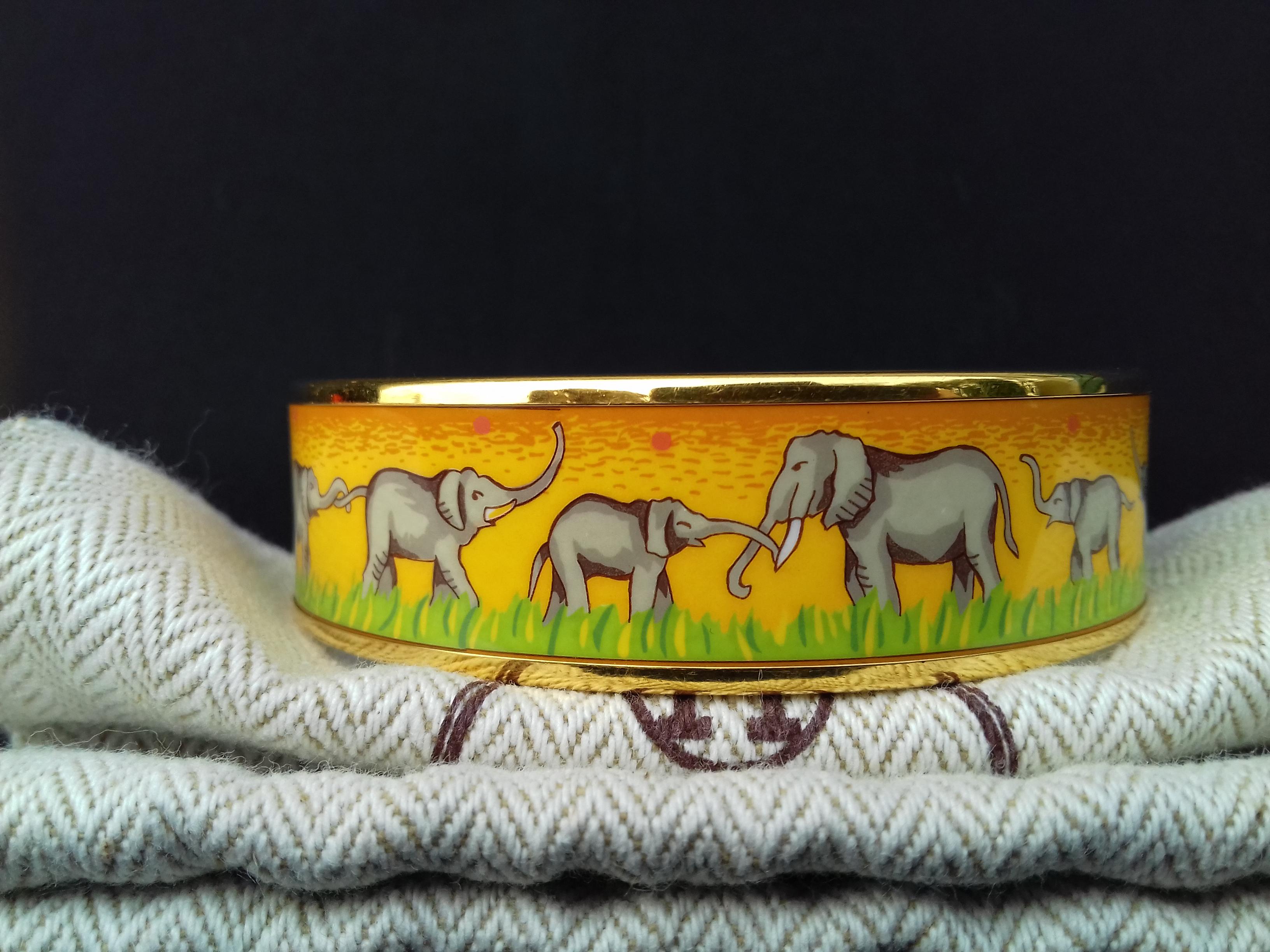 Hermès Enamel Printed Bracelet Elephants Grazing Gold Hdw Yellow Size GM 70 3