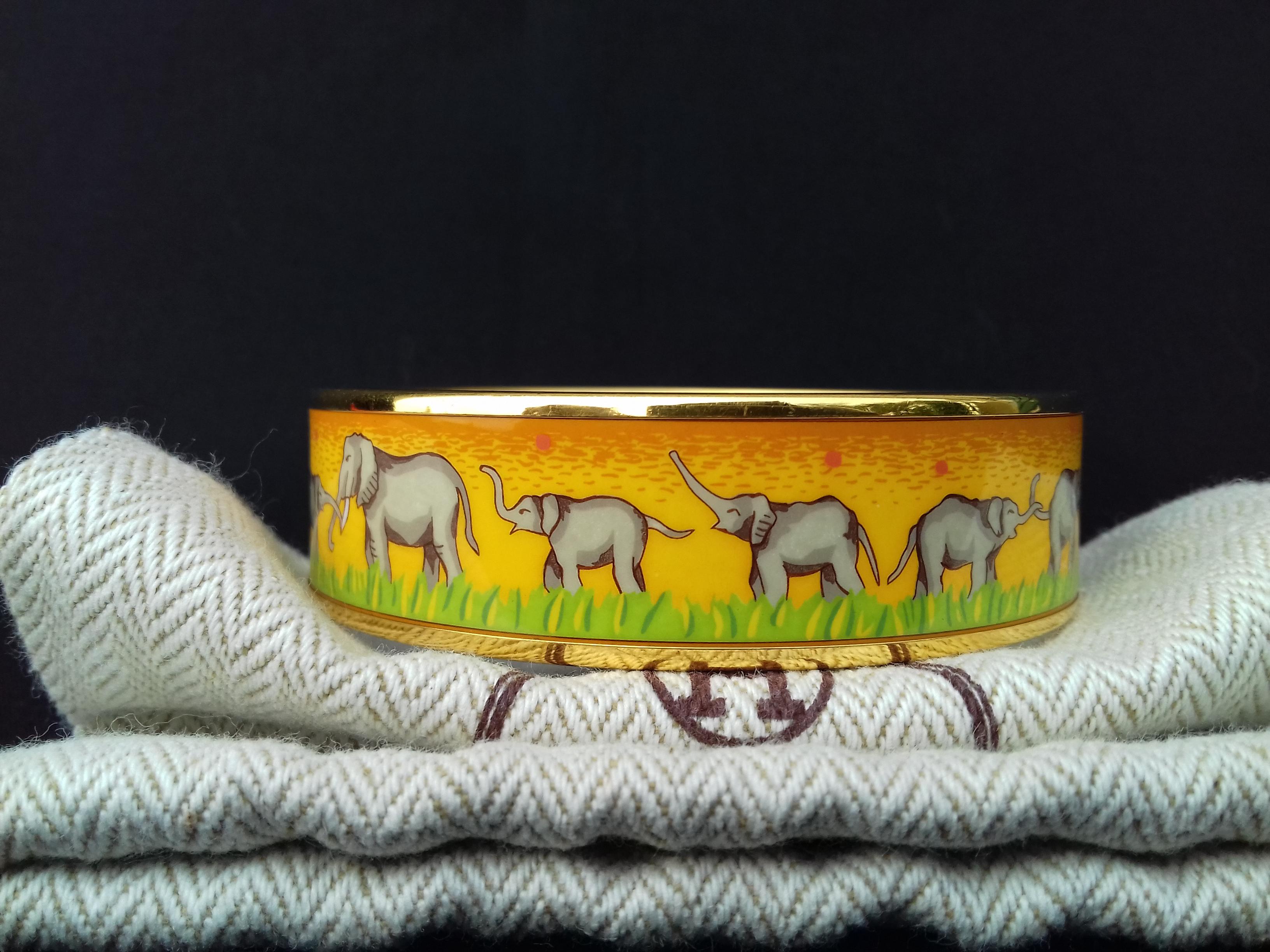 Hermès Enamel Printed Bracelet Elephants Grazing Gold Hdw Yellow Size GM 70 4