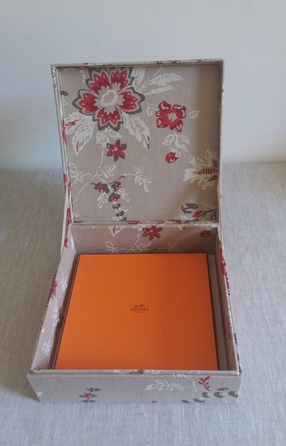 Les Olivades Linen Tissue Decorative Storage Box for Scarves 2