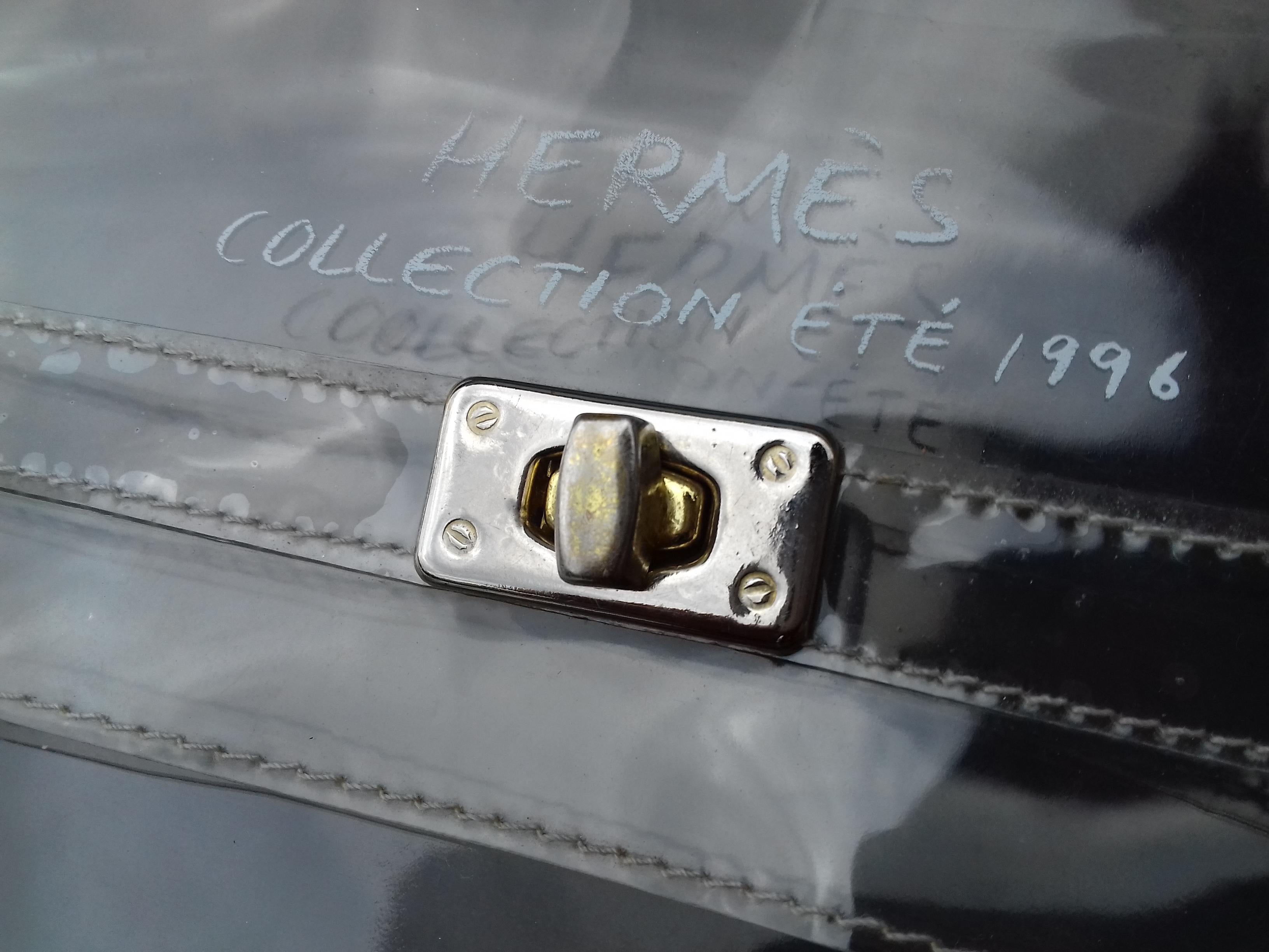 Hermès See-Through Kelly Clear Security Bag Check-in 1996 32 cm Collector 9