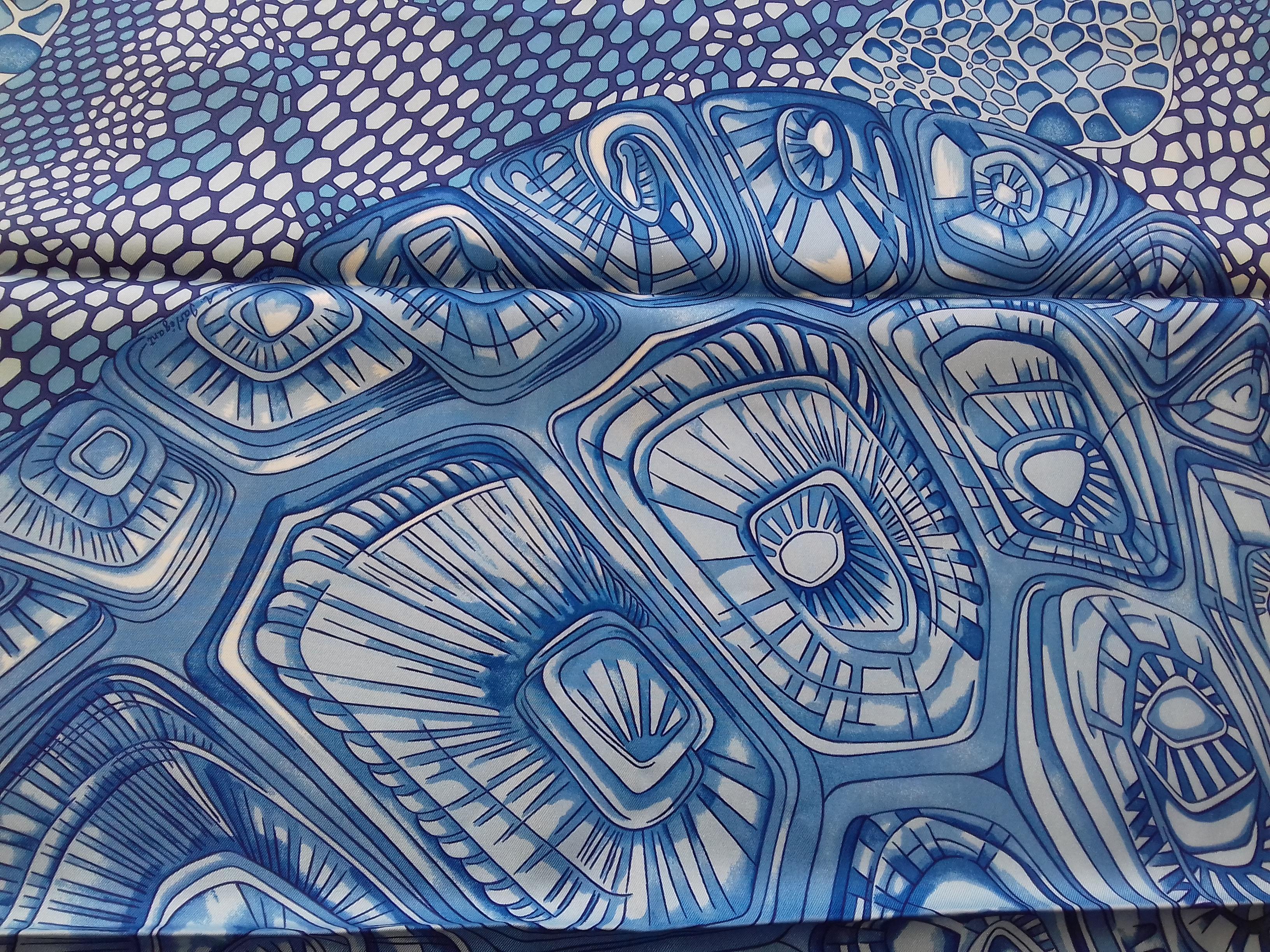 Hermès Silk Scarf De Madras A Zakynthos Turtle Blue White 90 cm 6