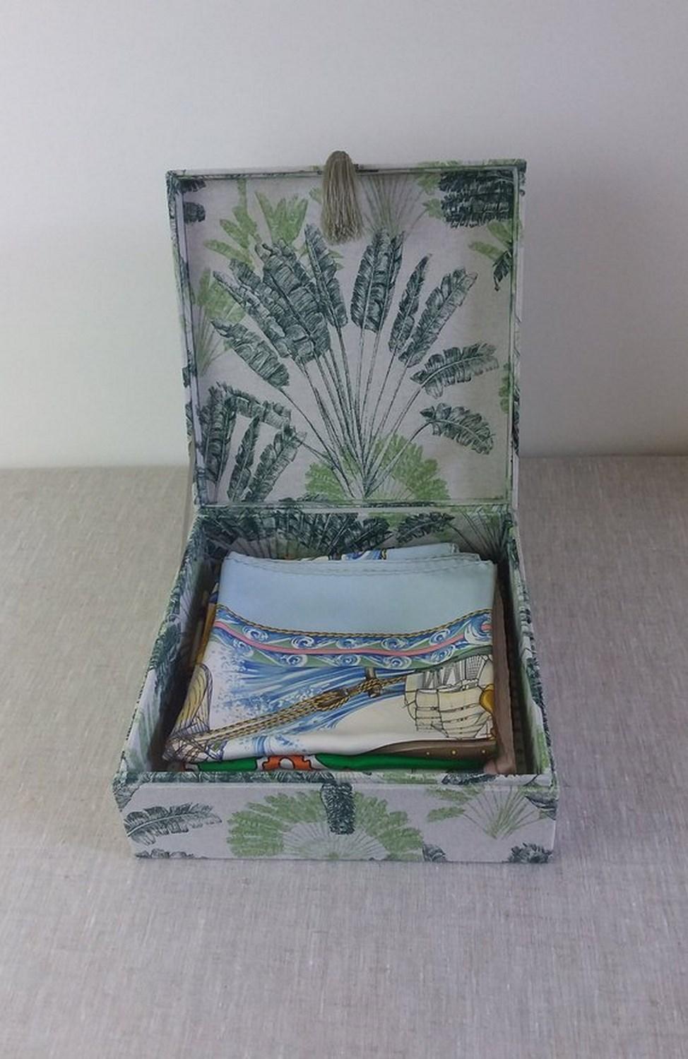 Tropical Leaves Pattern Fabric Decorative Storage Box for Scarves  3