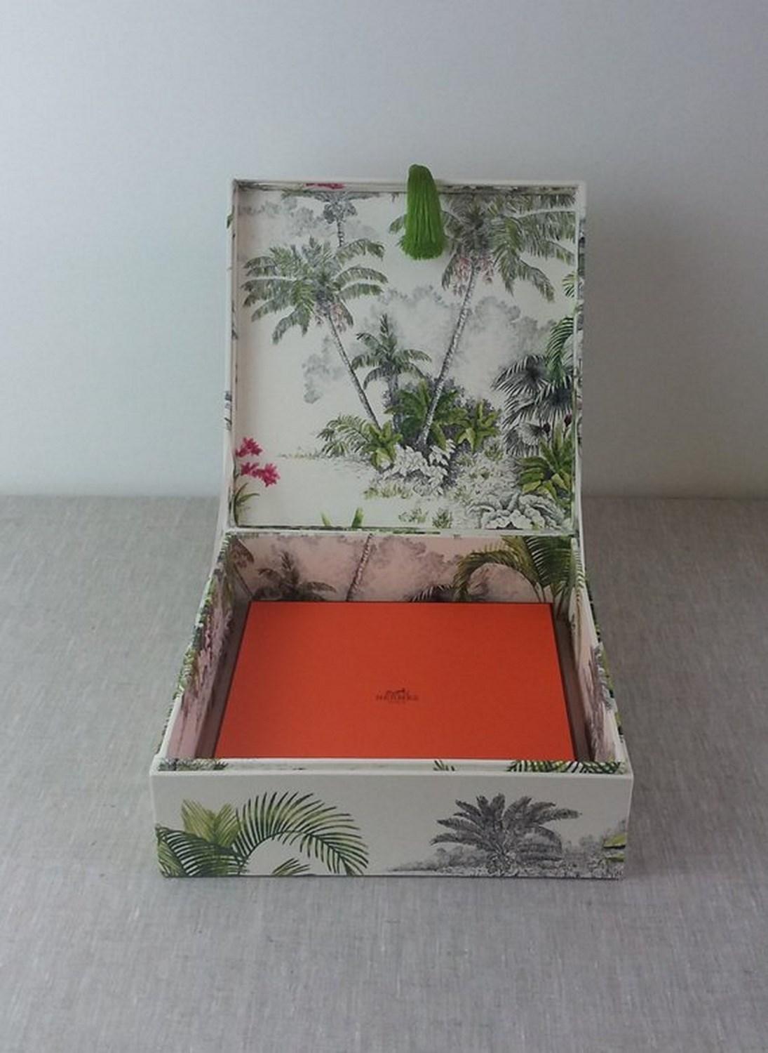 Palm Tree Printed Fabric Decorative Storage Box for Scarves  2
