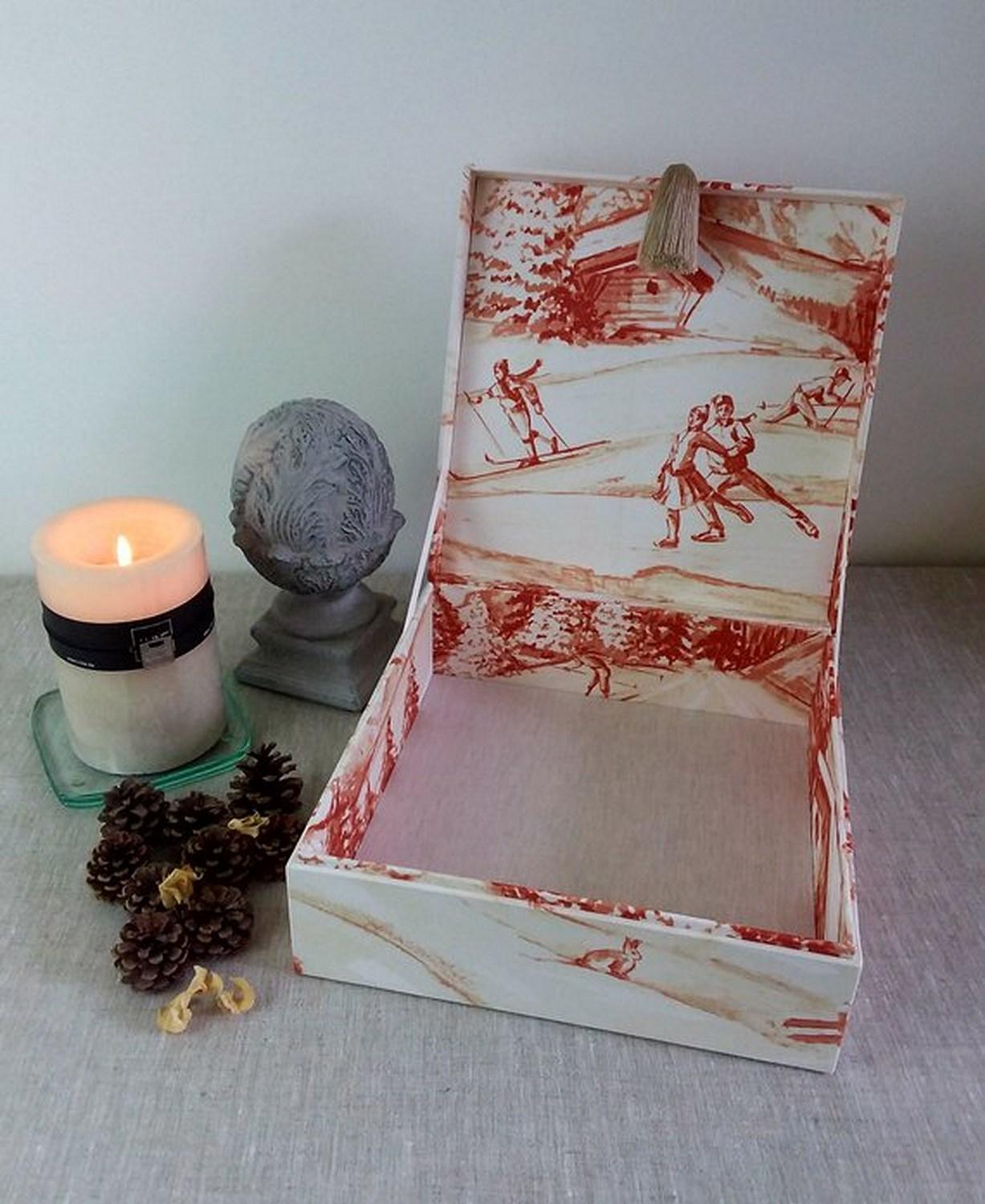 Winter Pattern Fabric Decorative Storage Box for Scarves  4