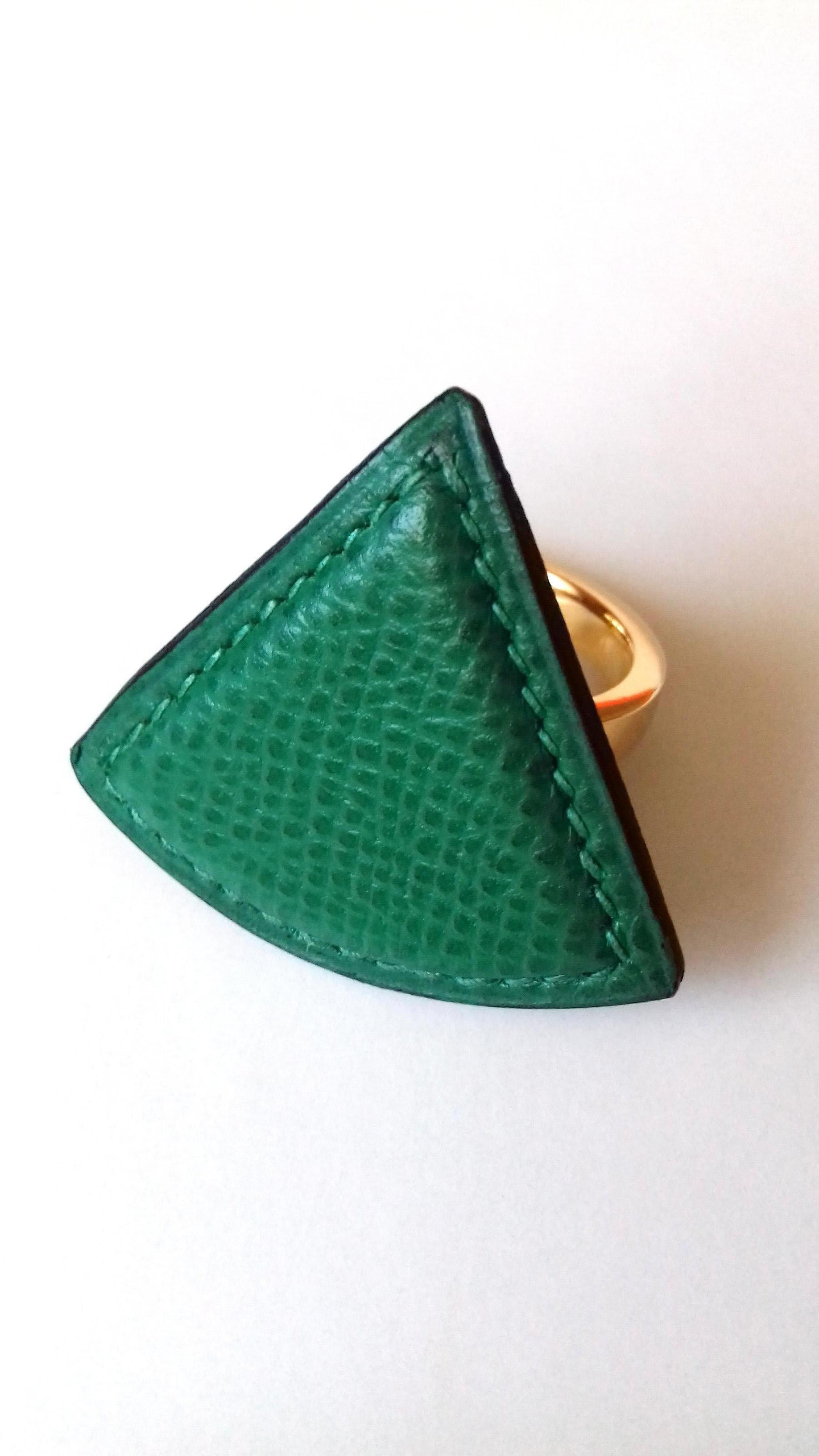 Hermès Ring Scarf of Jewel Ring in Green Courchevel Leather Golden Hdw RARE 4