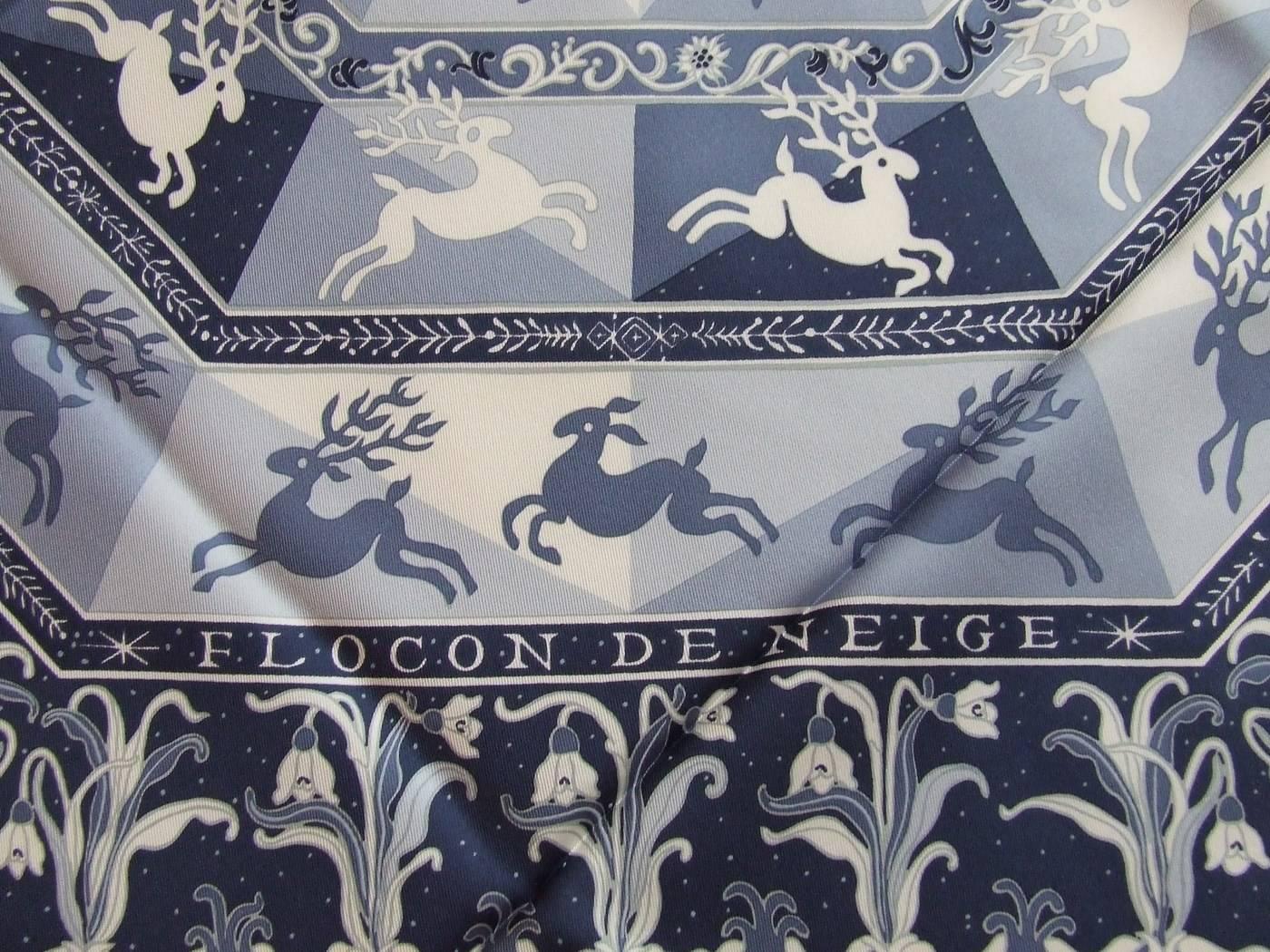 Purple Authentic Hermes Silk Scarf Fleurs d Hiver Blue Laroche 90 cm