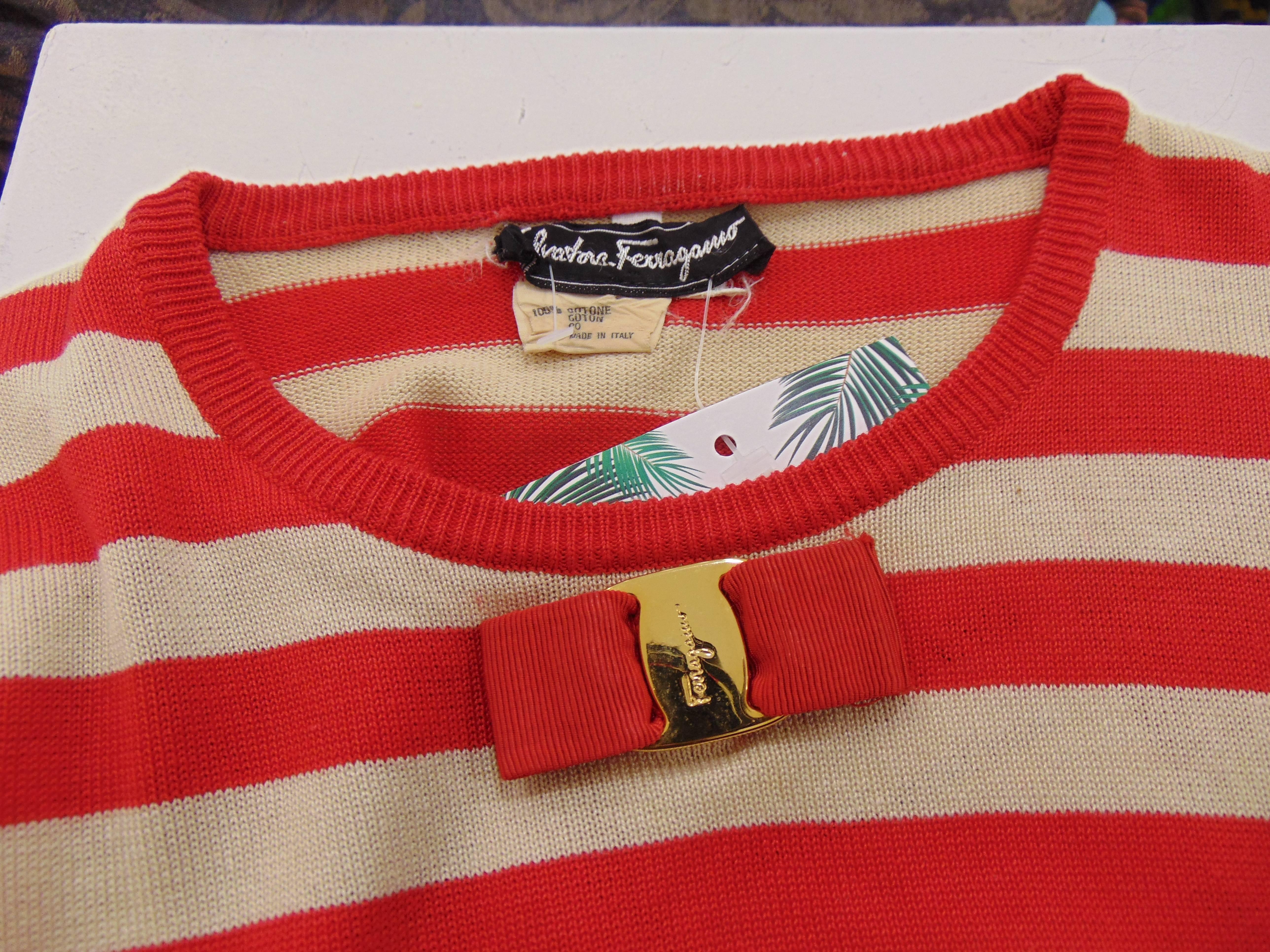 Women's Salvatore Ferragamo red cream stripes short sleeves cotton shirt For Sale