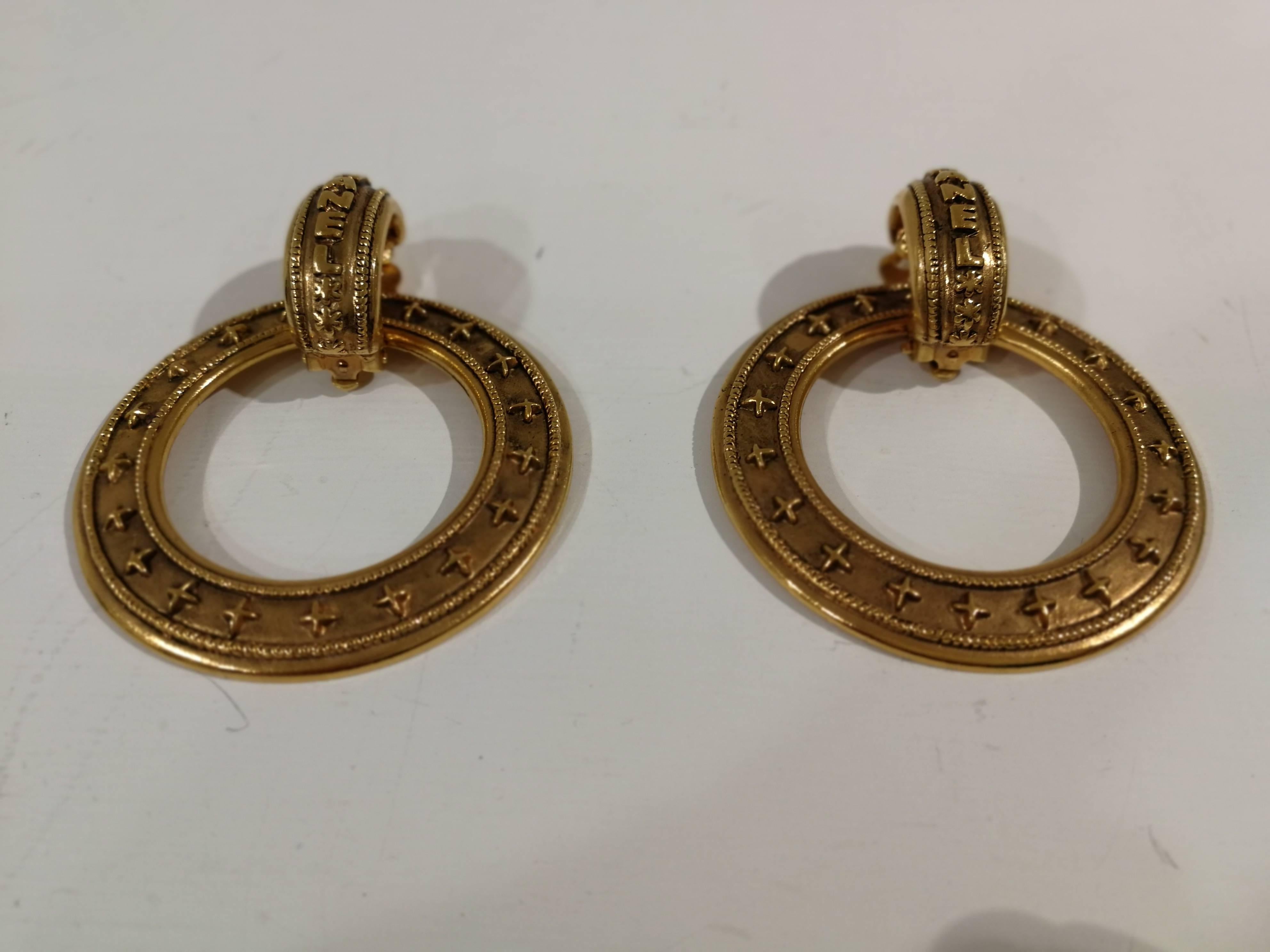 Women's Chanel gold tone clip-on earrings