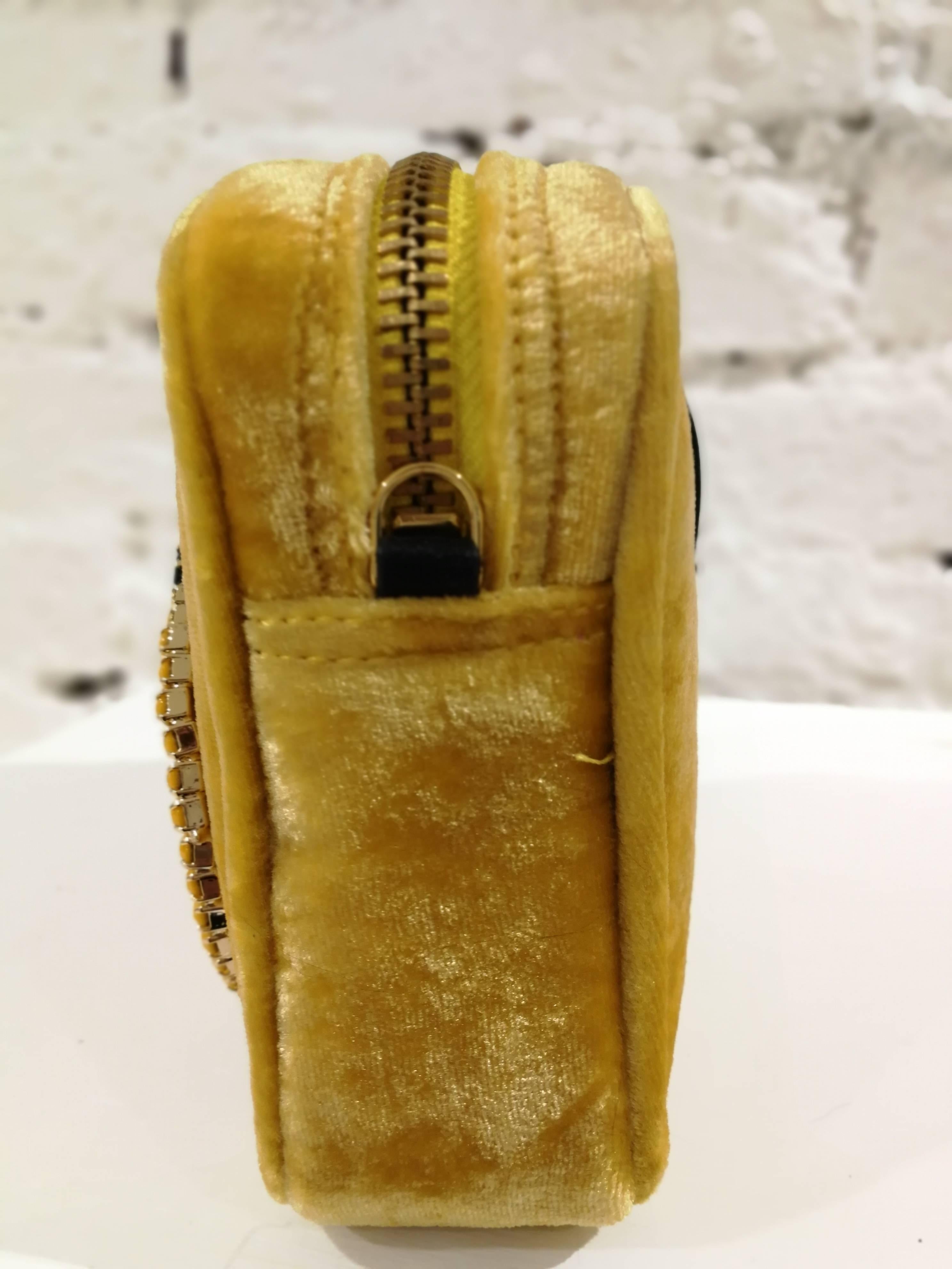Lisa C. bijoux Fanny Pack Shoulder Yellow Velvet Bag 1