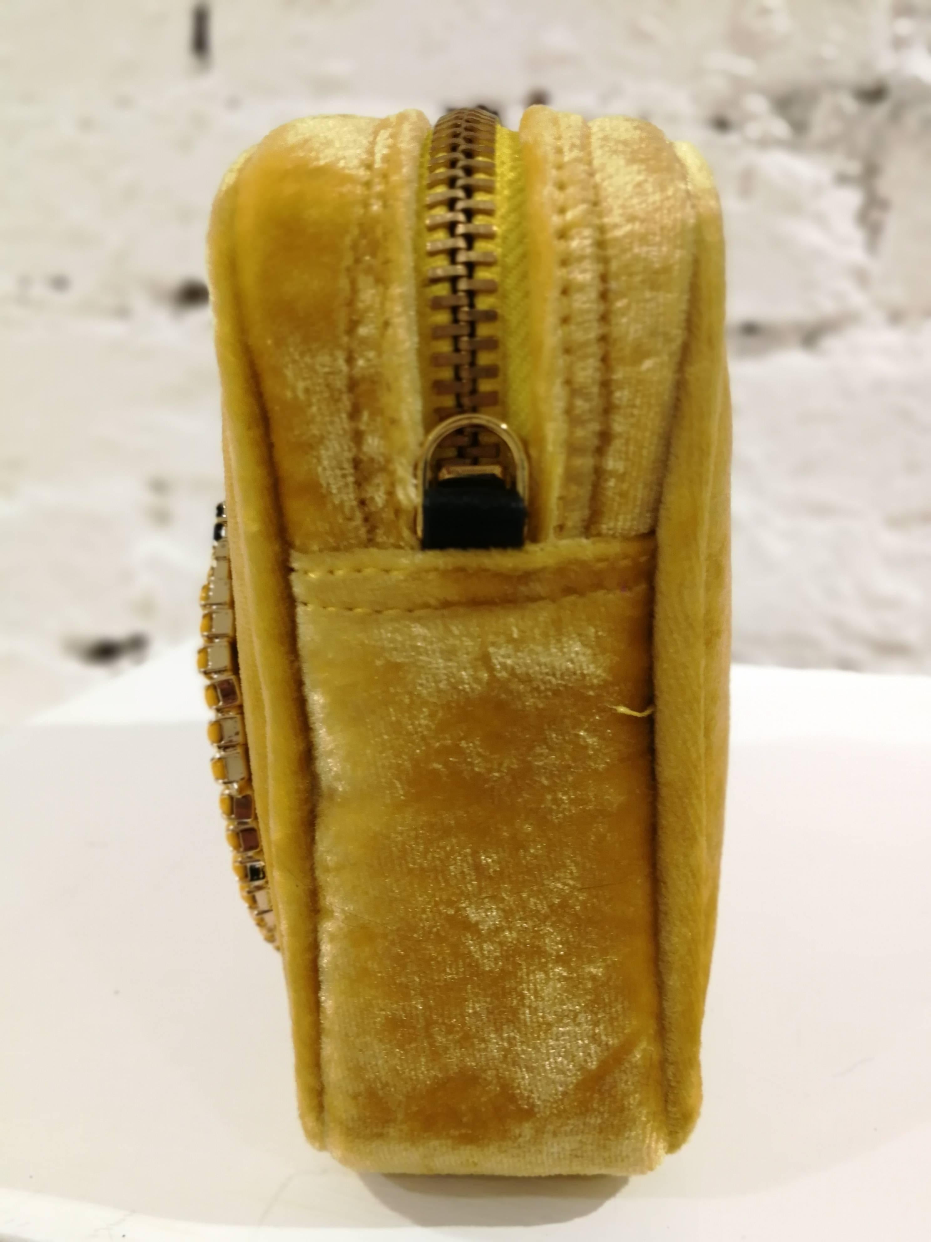 Lisa C. bijoux Fanny Pack Shoulder Yellow Velvet Bag 2