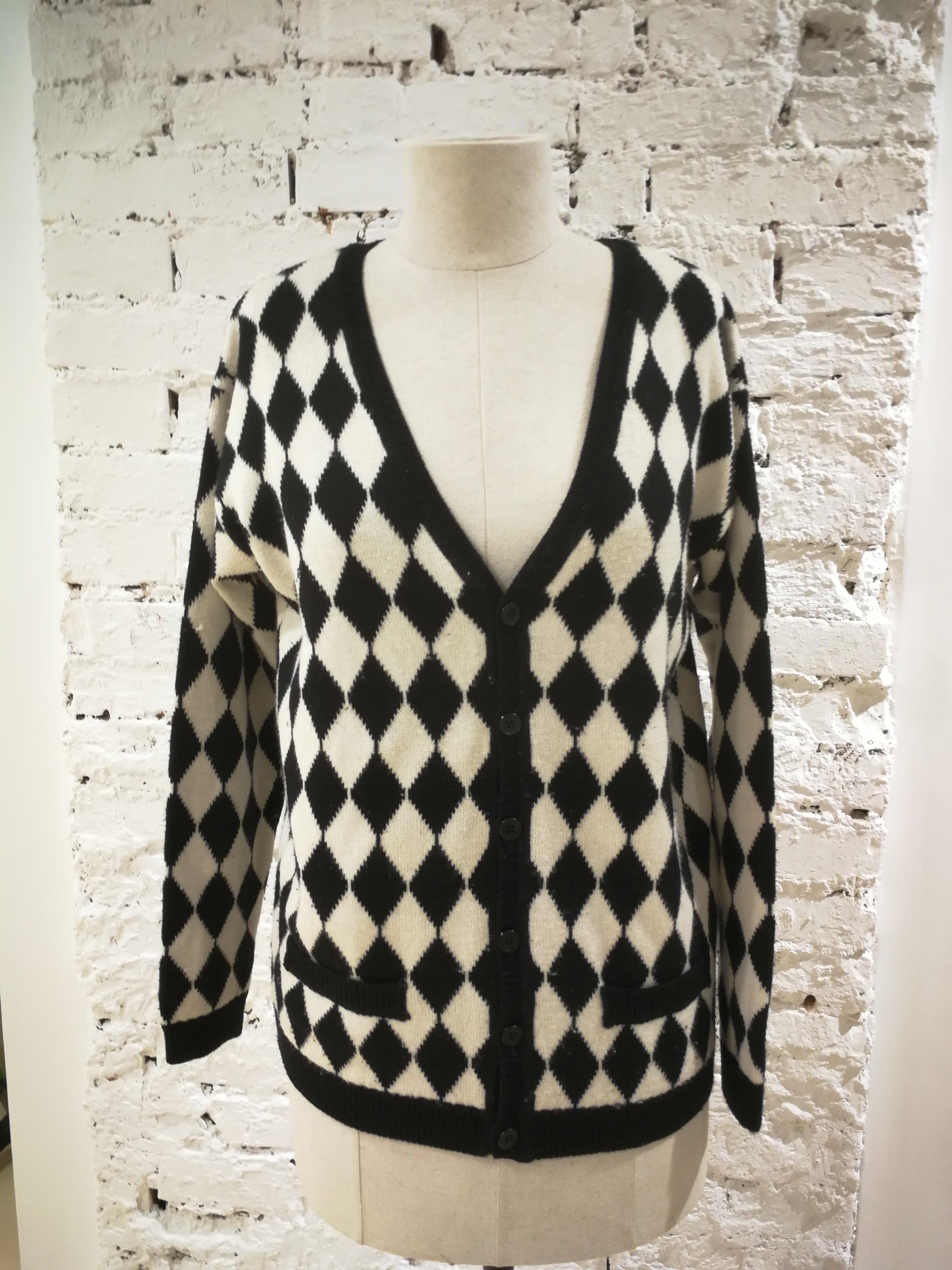 Versace Black & White wool Cardigan For Sale 1