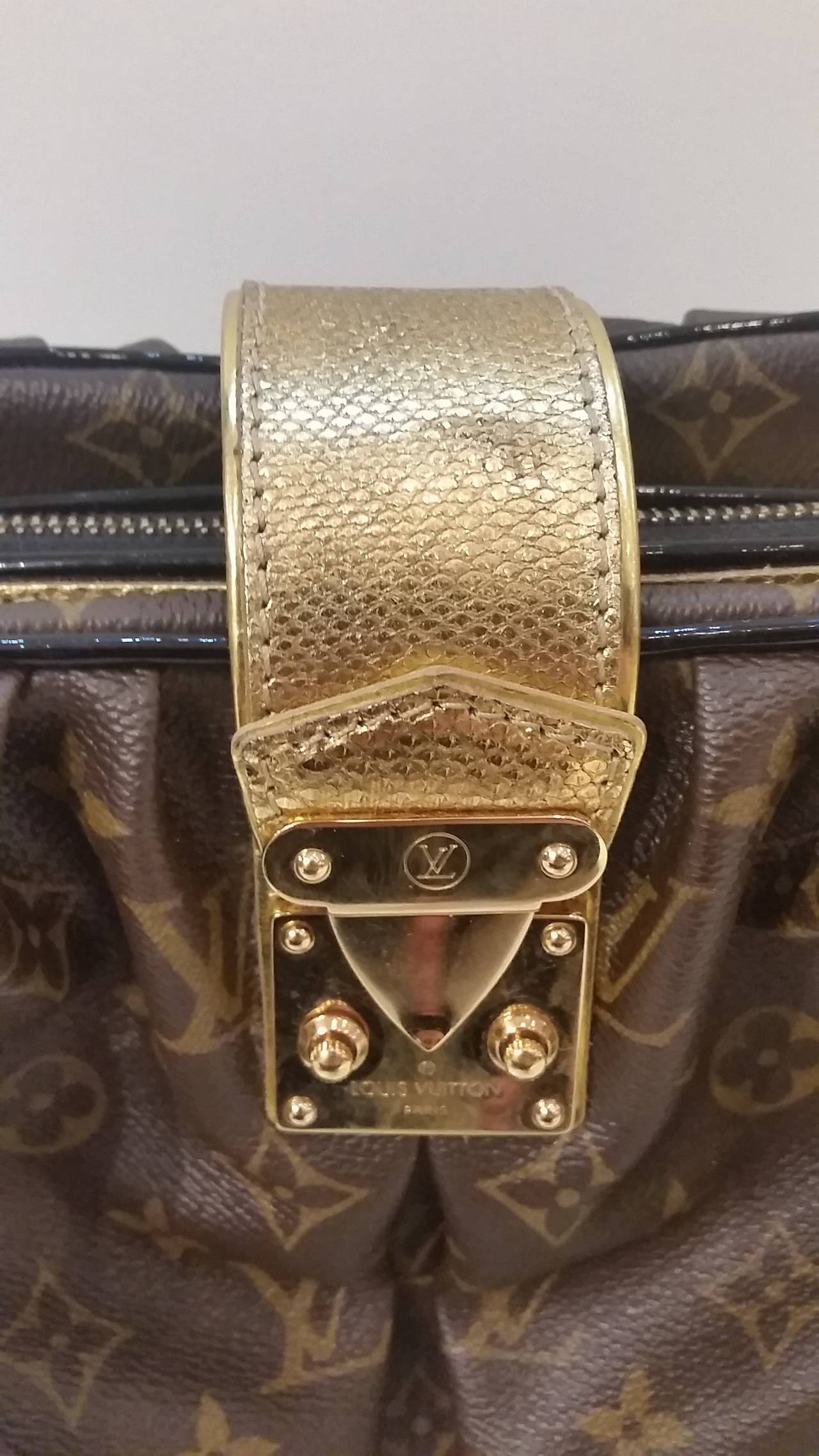 Louis Vuitton Monogram Canvas and Leopard Calfhair Limited Edition Stephen  Bag For Sale at 1stDibs