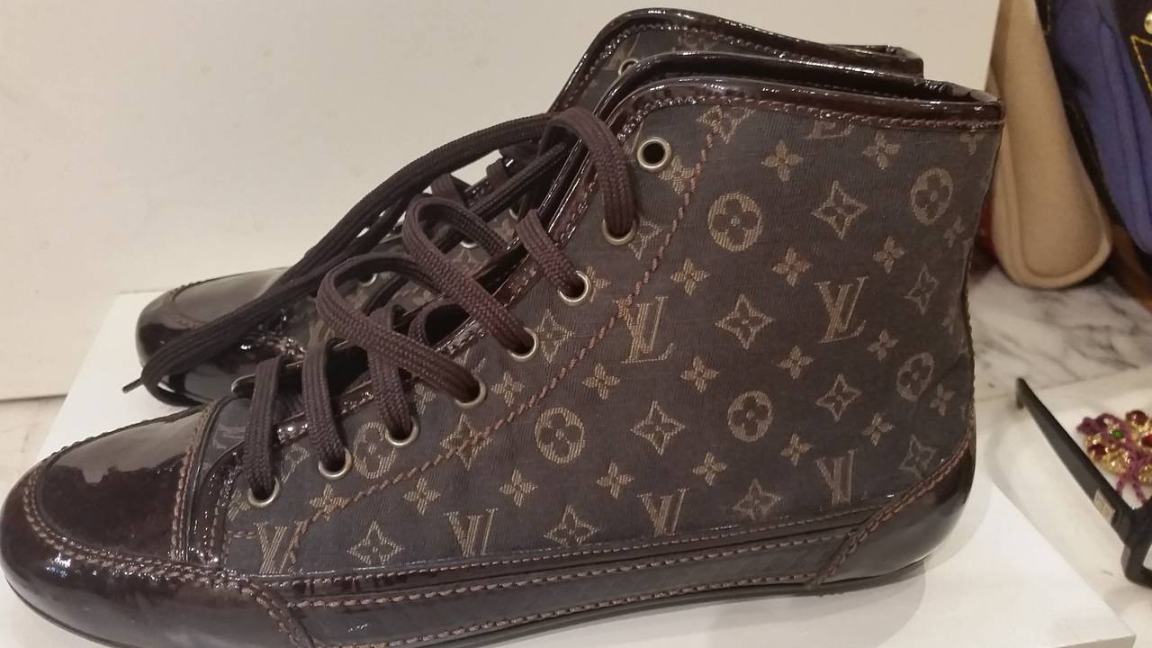 2000s Louis Vuitton Monogram sneakers