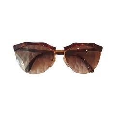 Vintage 1970s Valentino Tortoise sunglasses