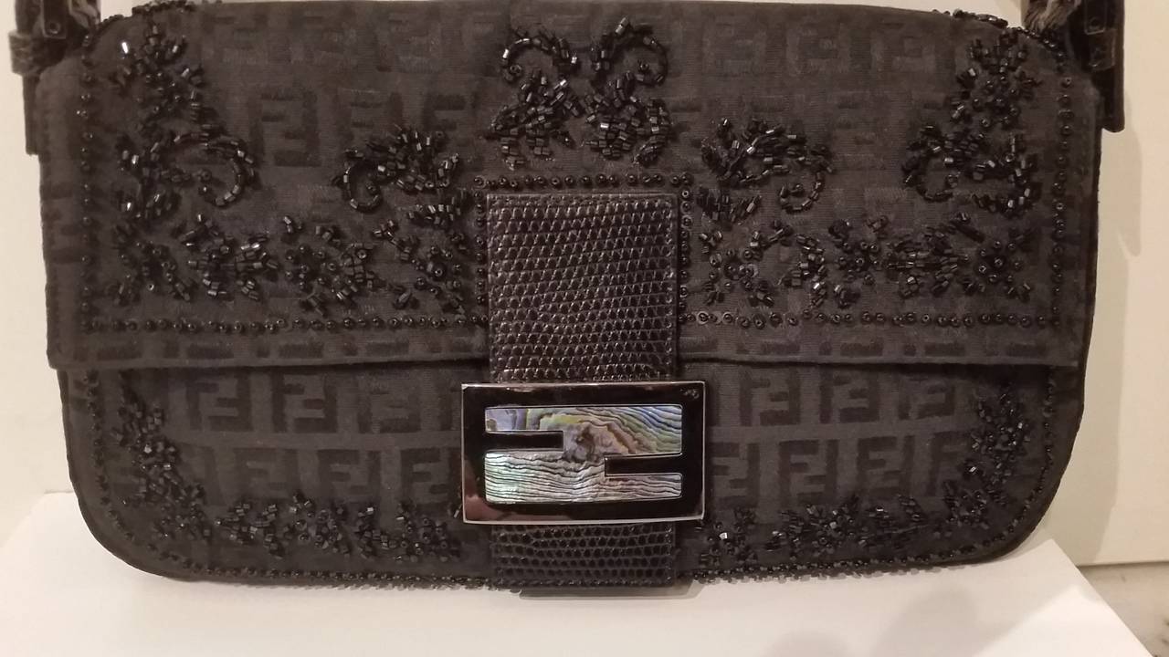 2000s Fendi baguette bag with small pearls