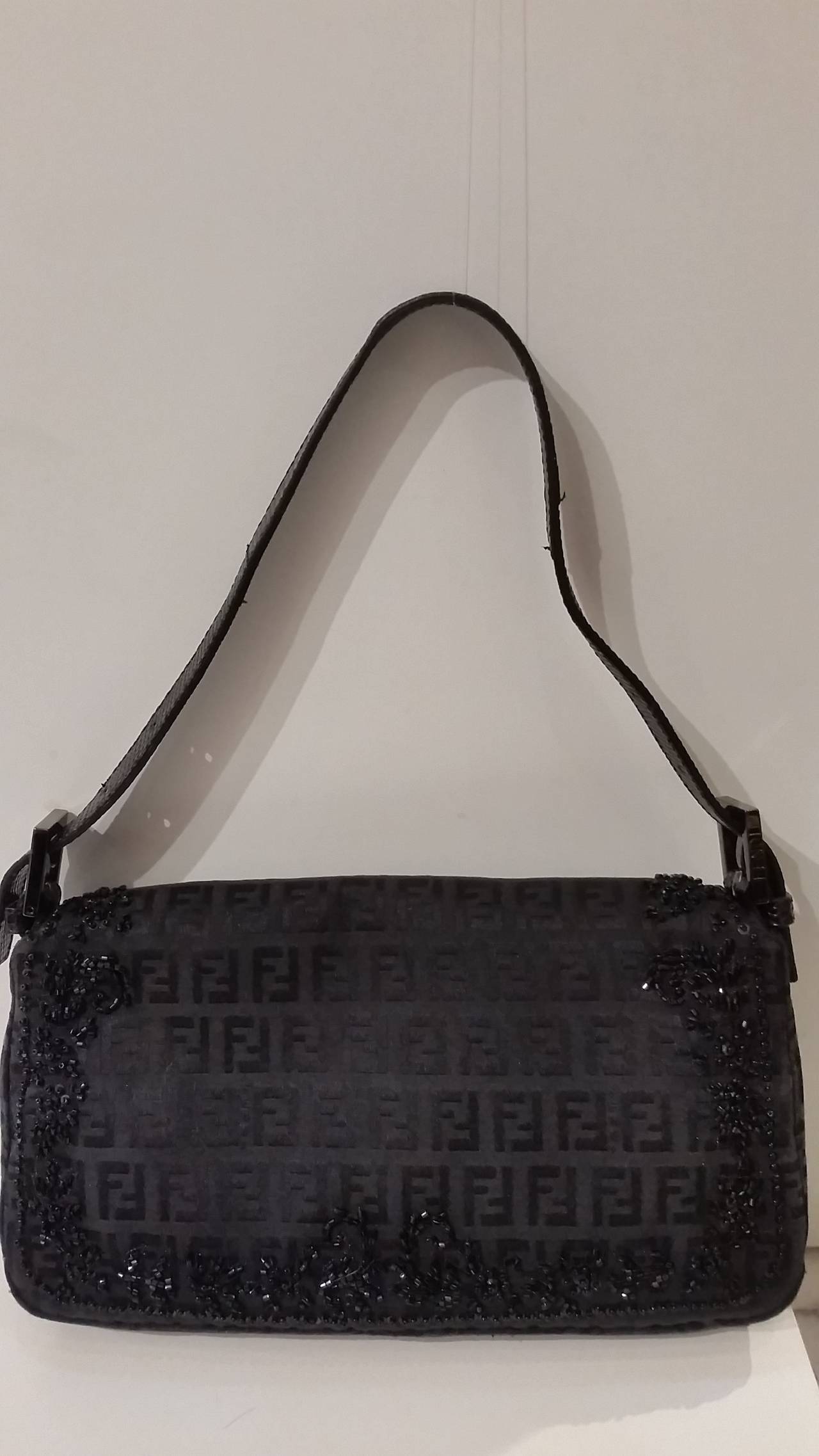 Women's 2000s Fendi baguette bag with small pearls