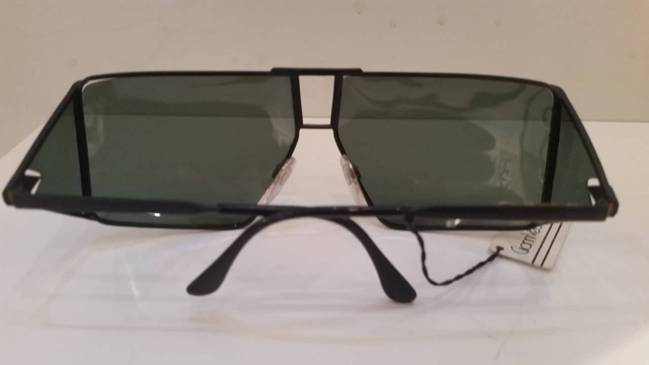 1980s Gianni Versace black sunglasses 1