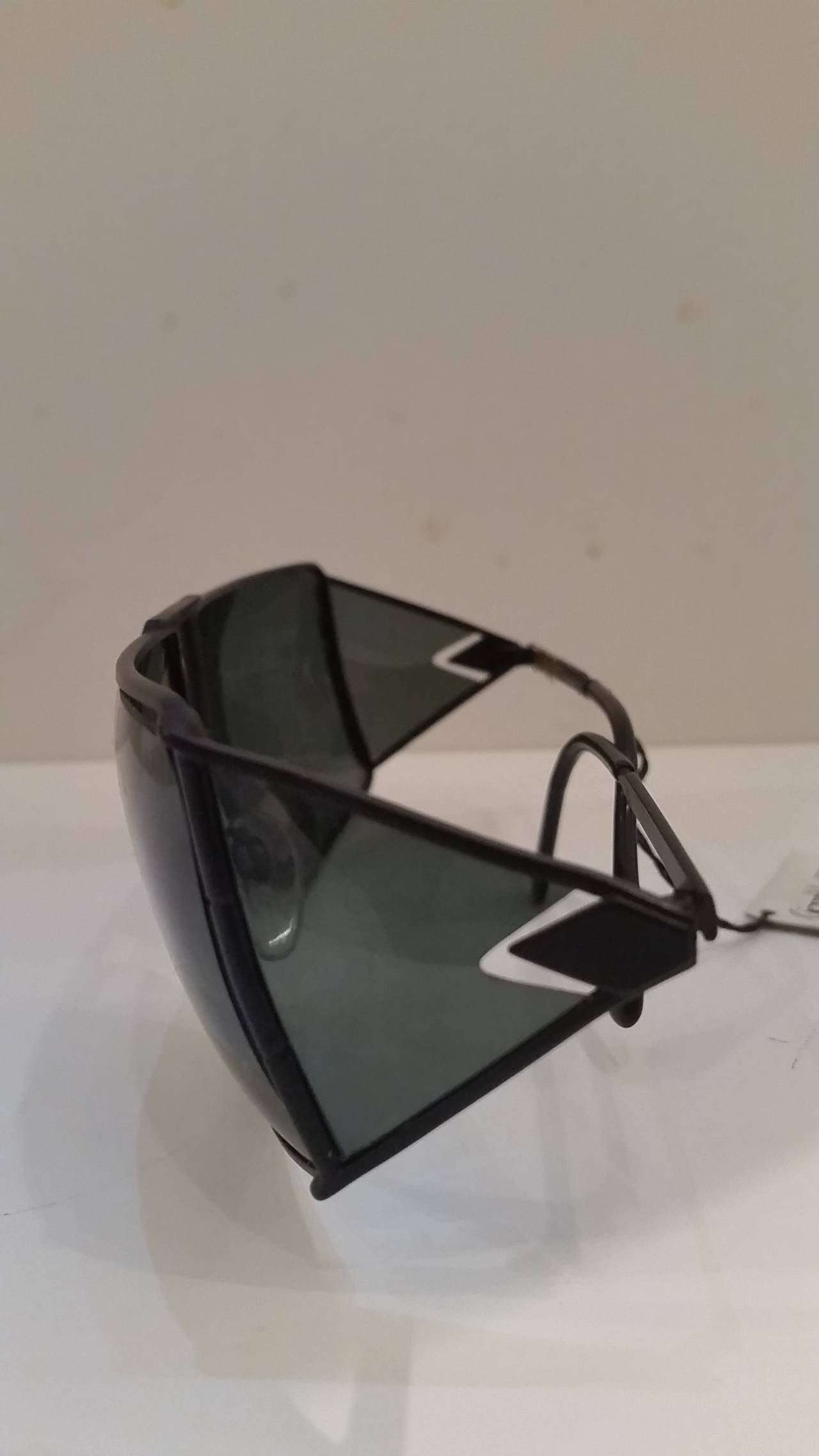 1980s Gianni Versace black sunglasses 2