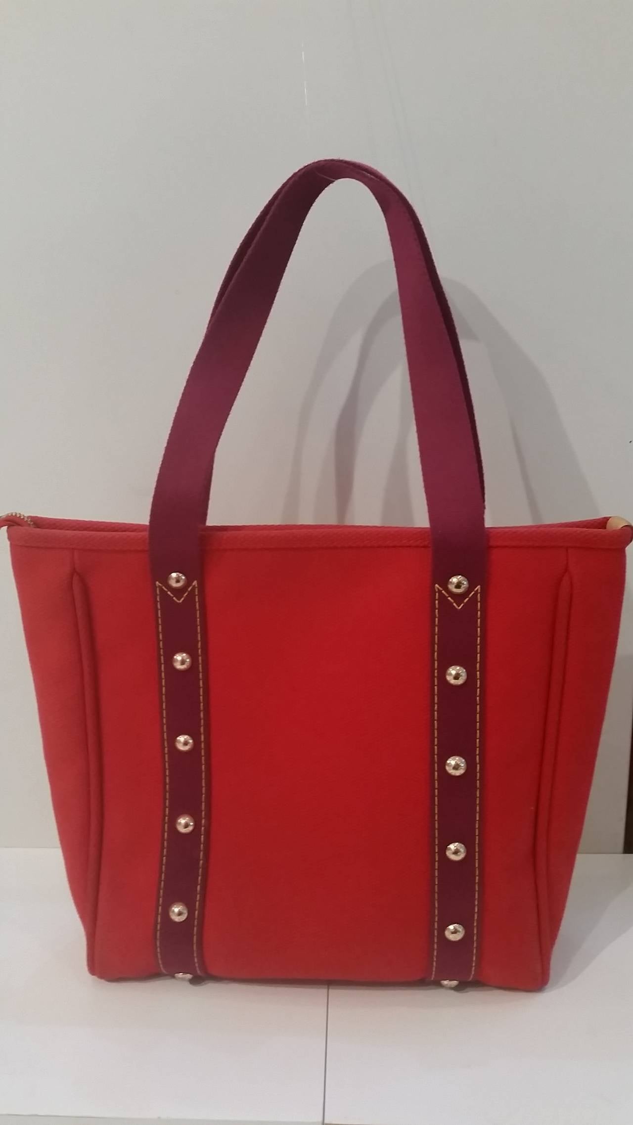 Red 2000s Louis Vuitton cabas bag