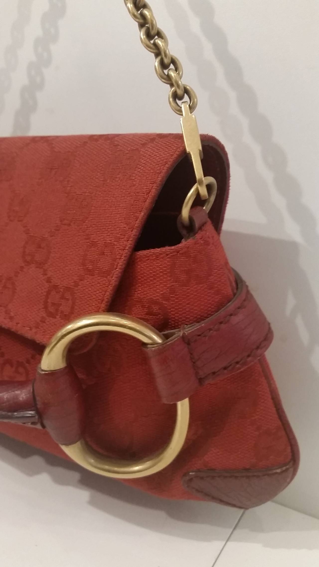 1970s Gucci red bag clutch
