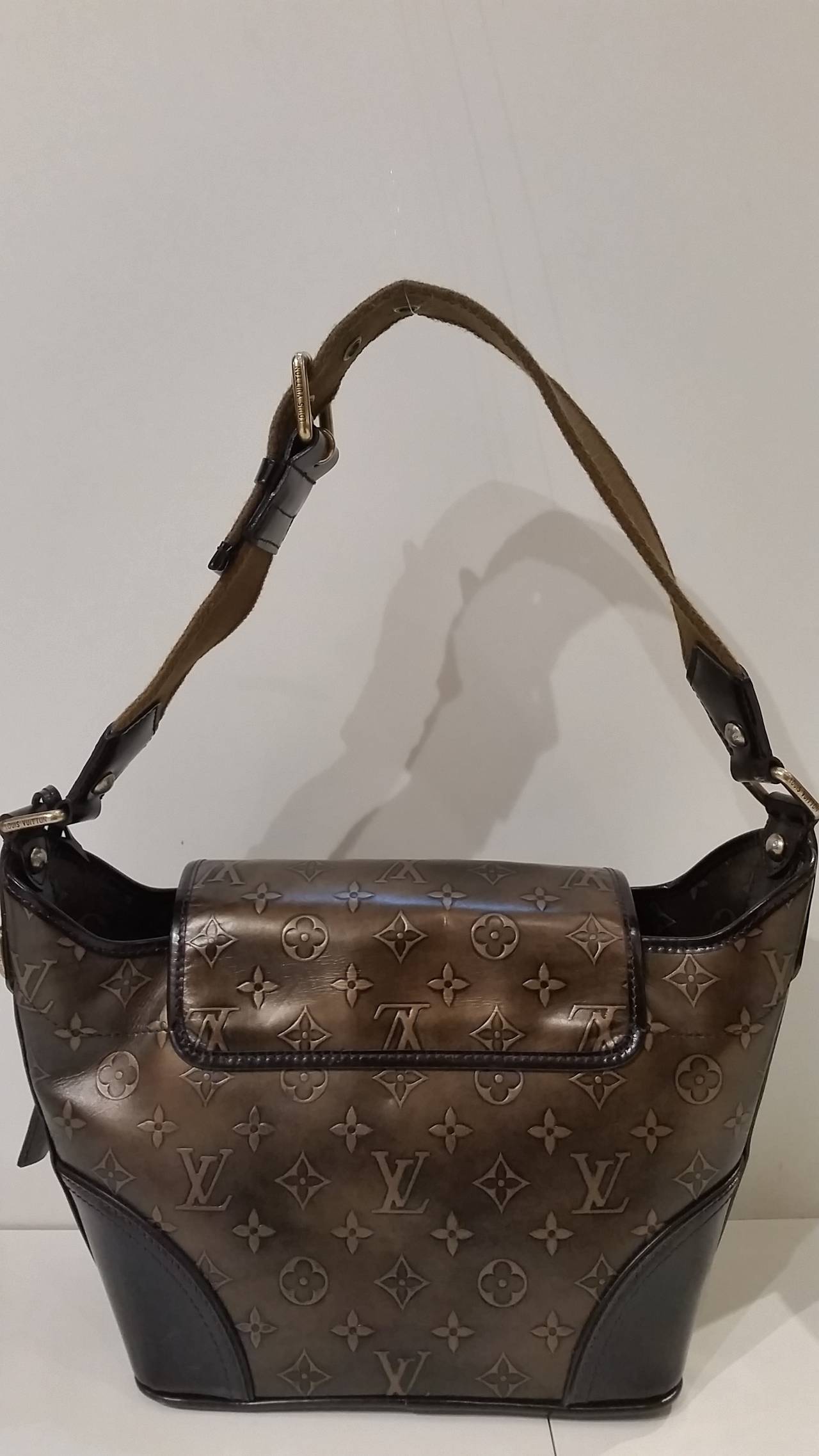 2007 Louis Vuitton Sergeant Metallic bag In Excellent Condition In Capri, IT