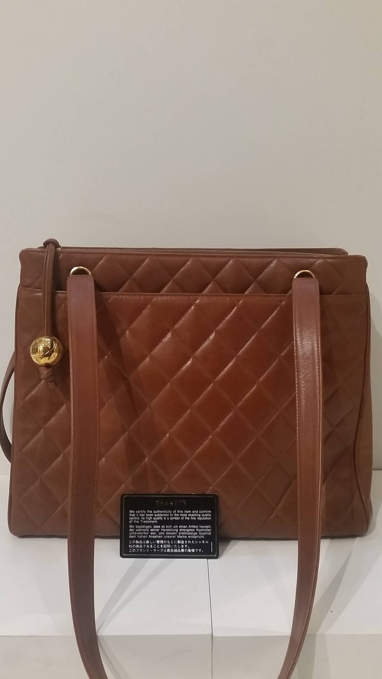 1991s Chanel brown leather bag In Excellent Condition In Capri, IT