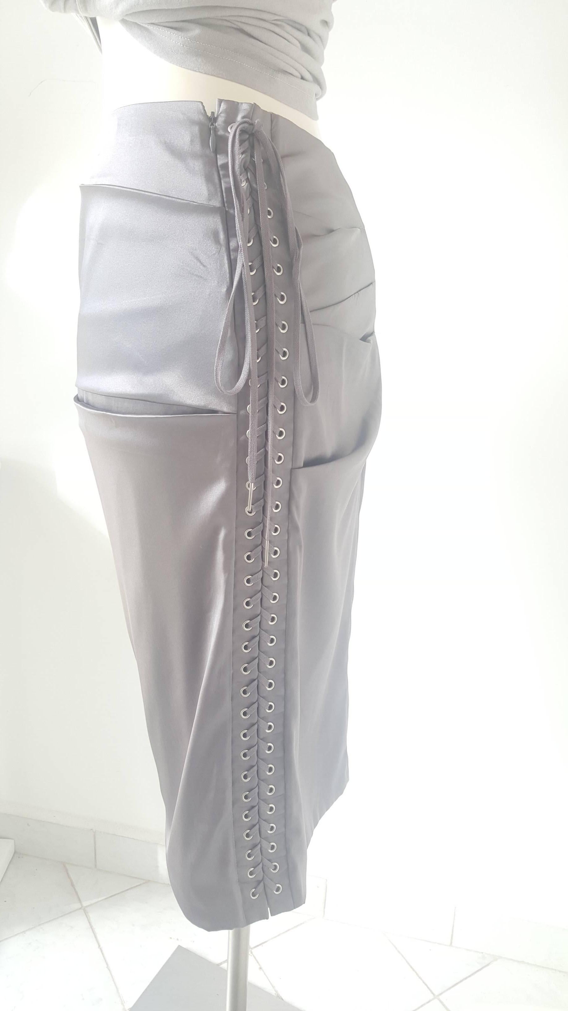 2000s Dolce & Gabbana Grey Skirt 69% Silk 24% nylon 7% Elastane