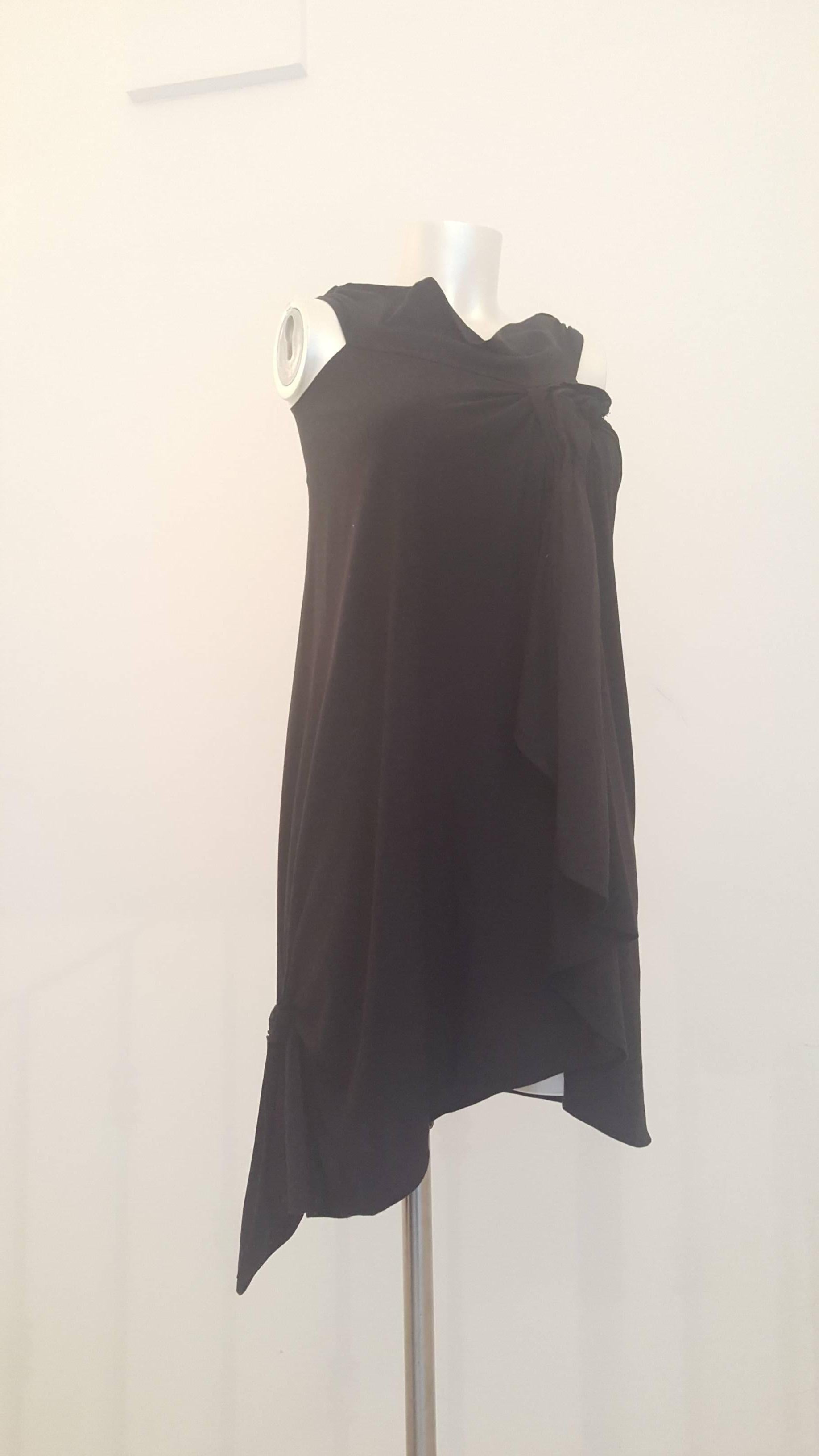 2010 Yves Saint Laurent black dress in french size 36 