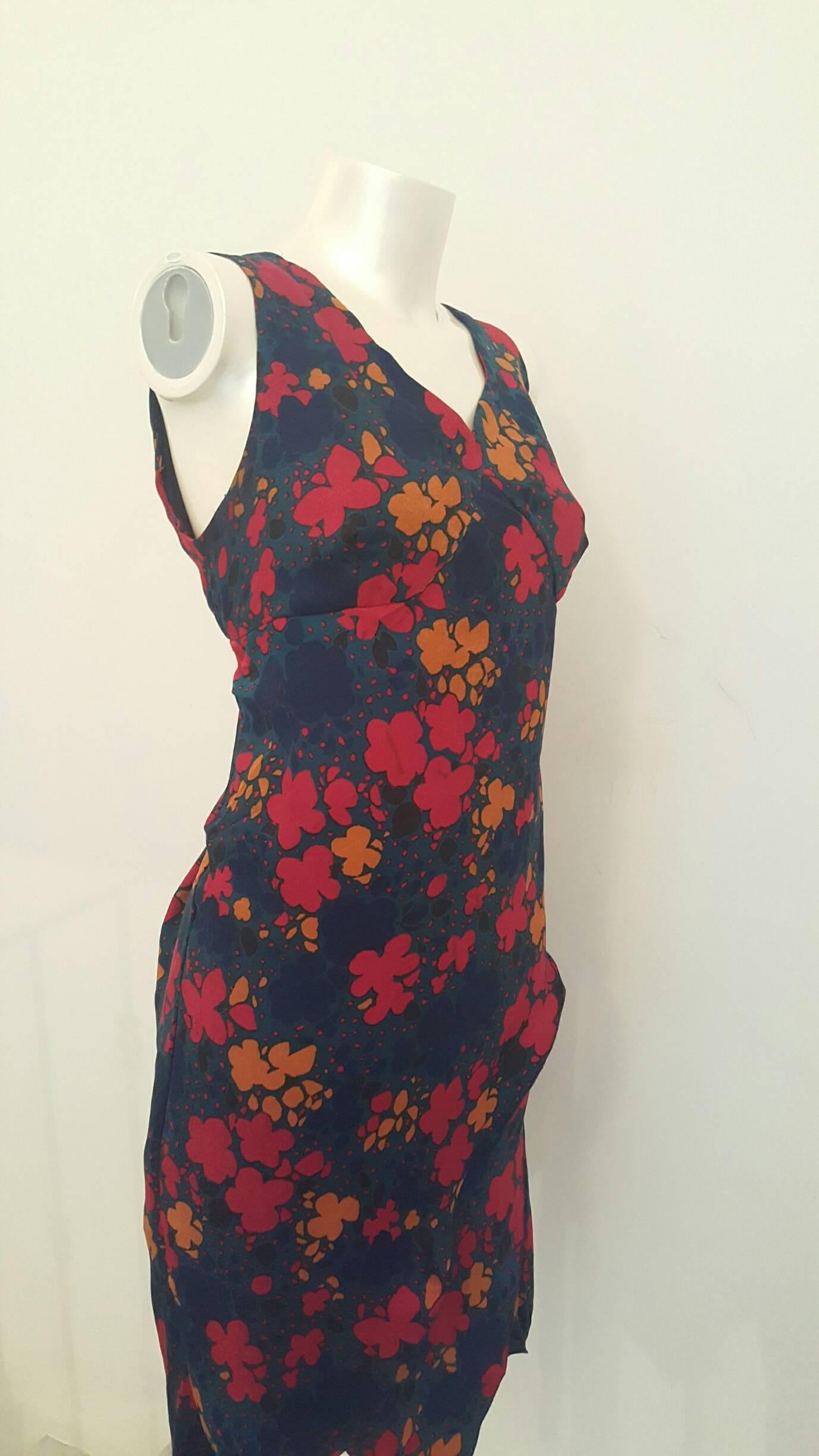 1970s Yves Saint Laurent navy with flowers dress In Good Condition In Capri, IT