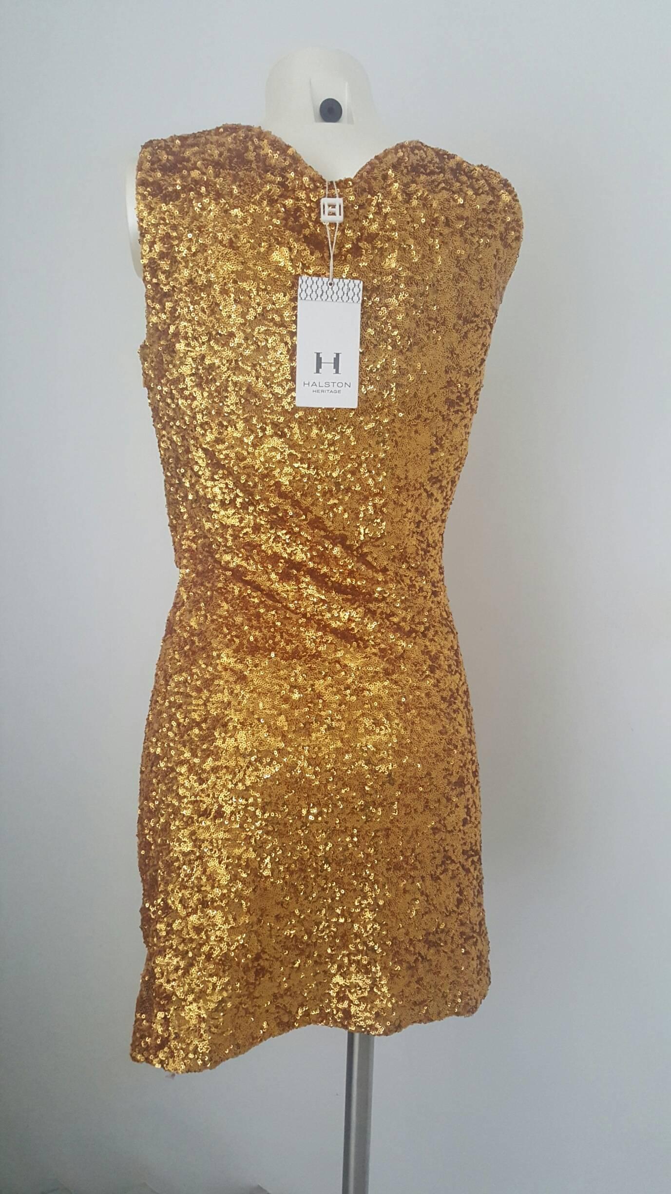 2000er Halston Heritage Goldfarbenes Kleid mit Paillettenverzierung im Zustand „Neu“ im Angebot in Capri, IT