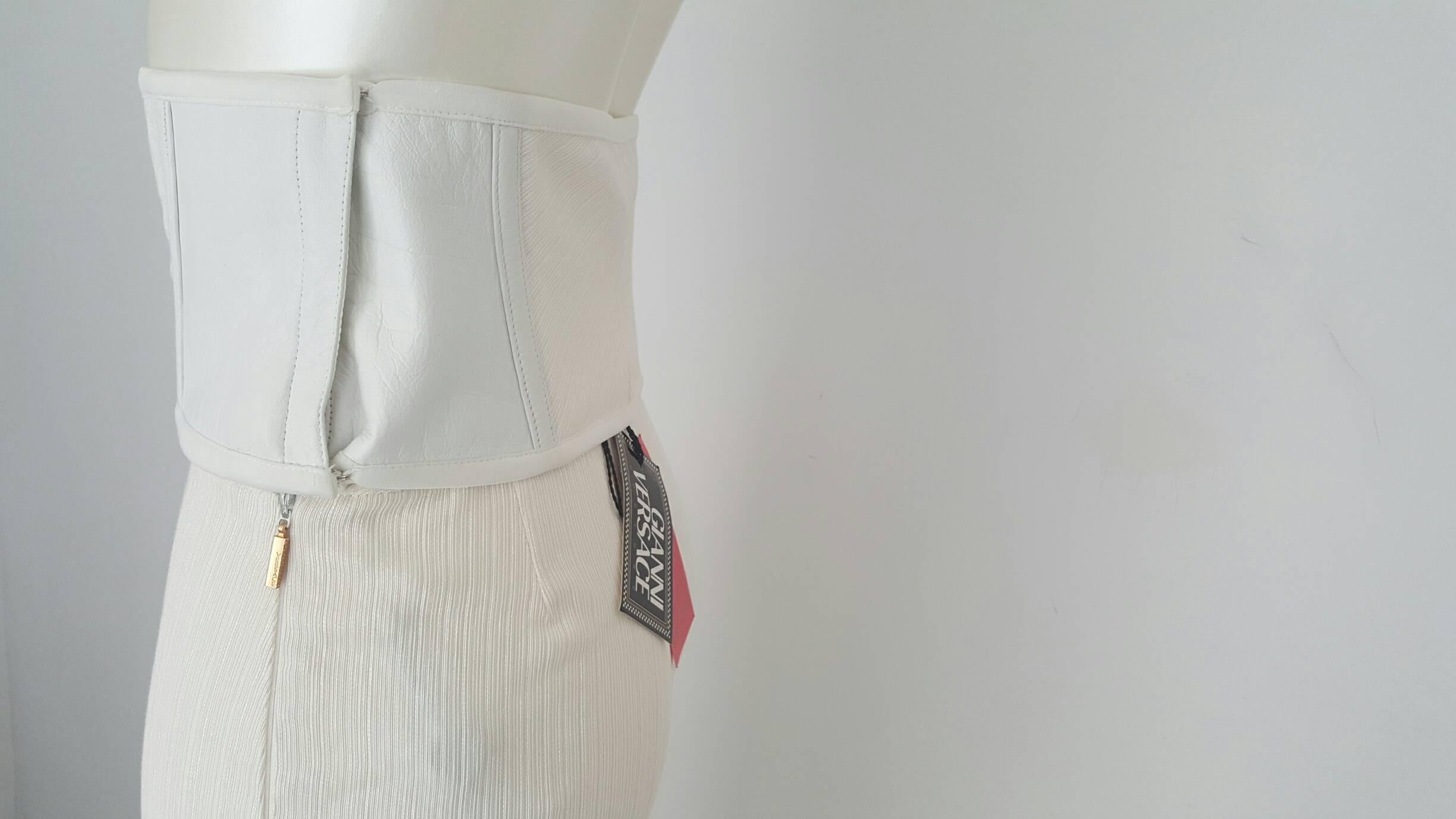 1990s Gianni Versace white trousers  In New Condition In Capri, IT