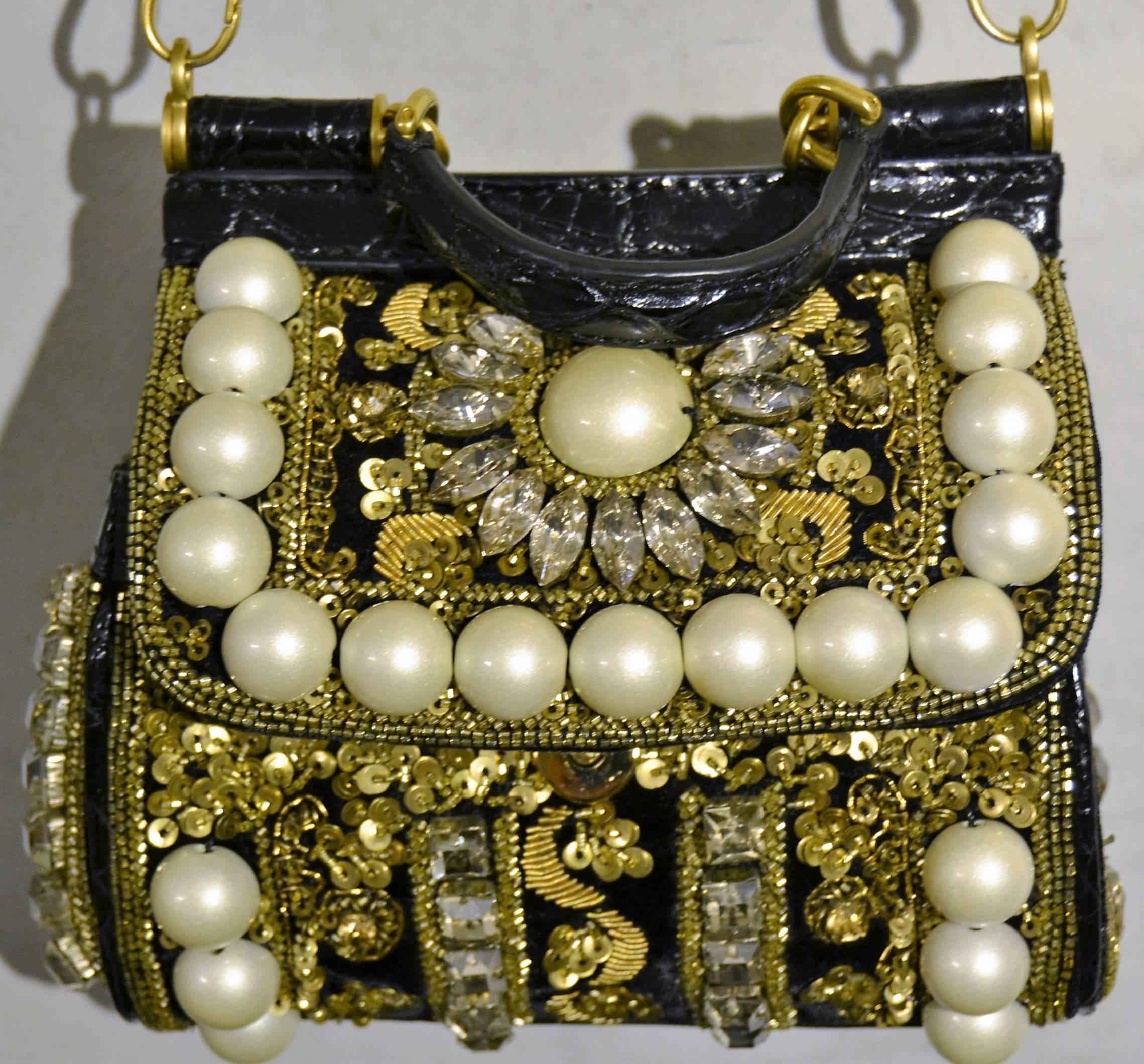 2014 Dolce & Gabbana Small Sicily bag with pearls In New Condition In Capri, IT