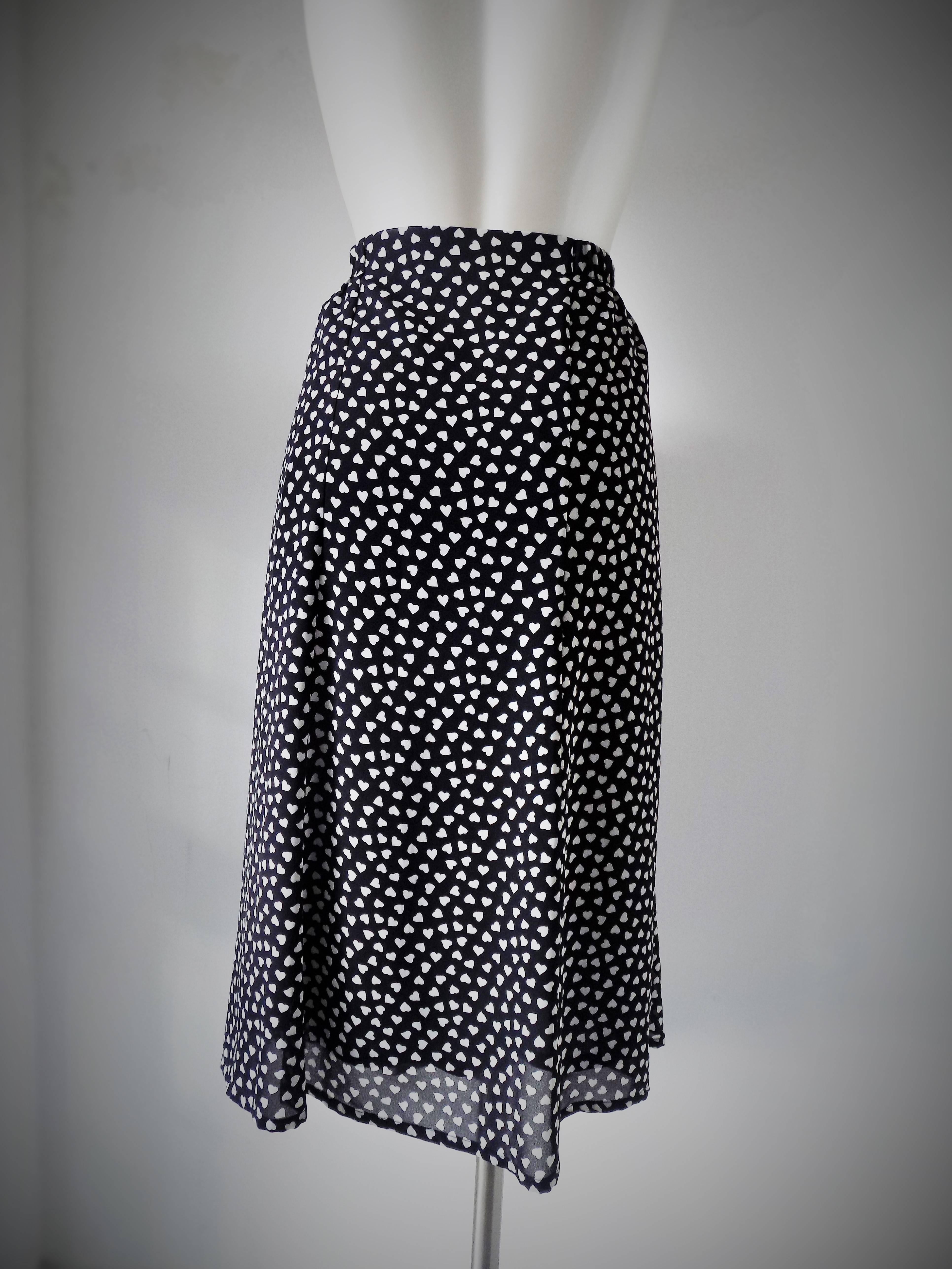 1970s Pierre Cardin Long black skirt with white hearts In Excellent Condition In Capri, IT