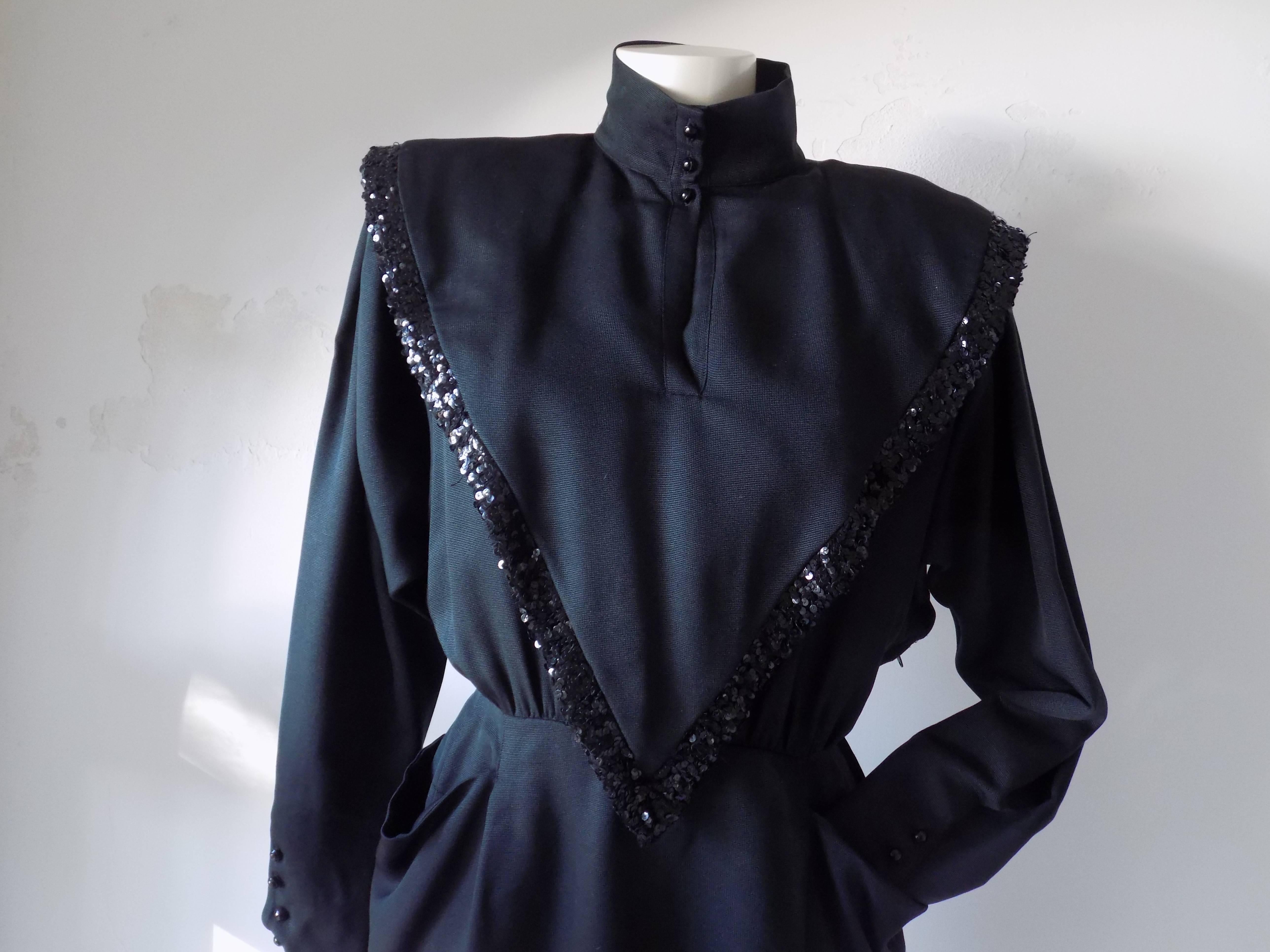 1970s Mariella Burani Black long dress  with black sequins

Totally tailored in italy

Size: 44 italian size range