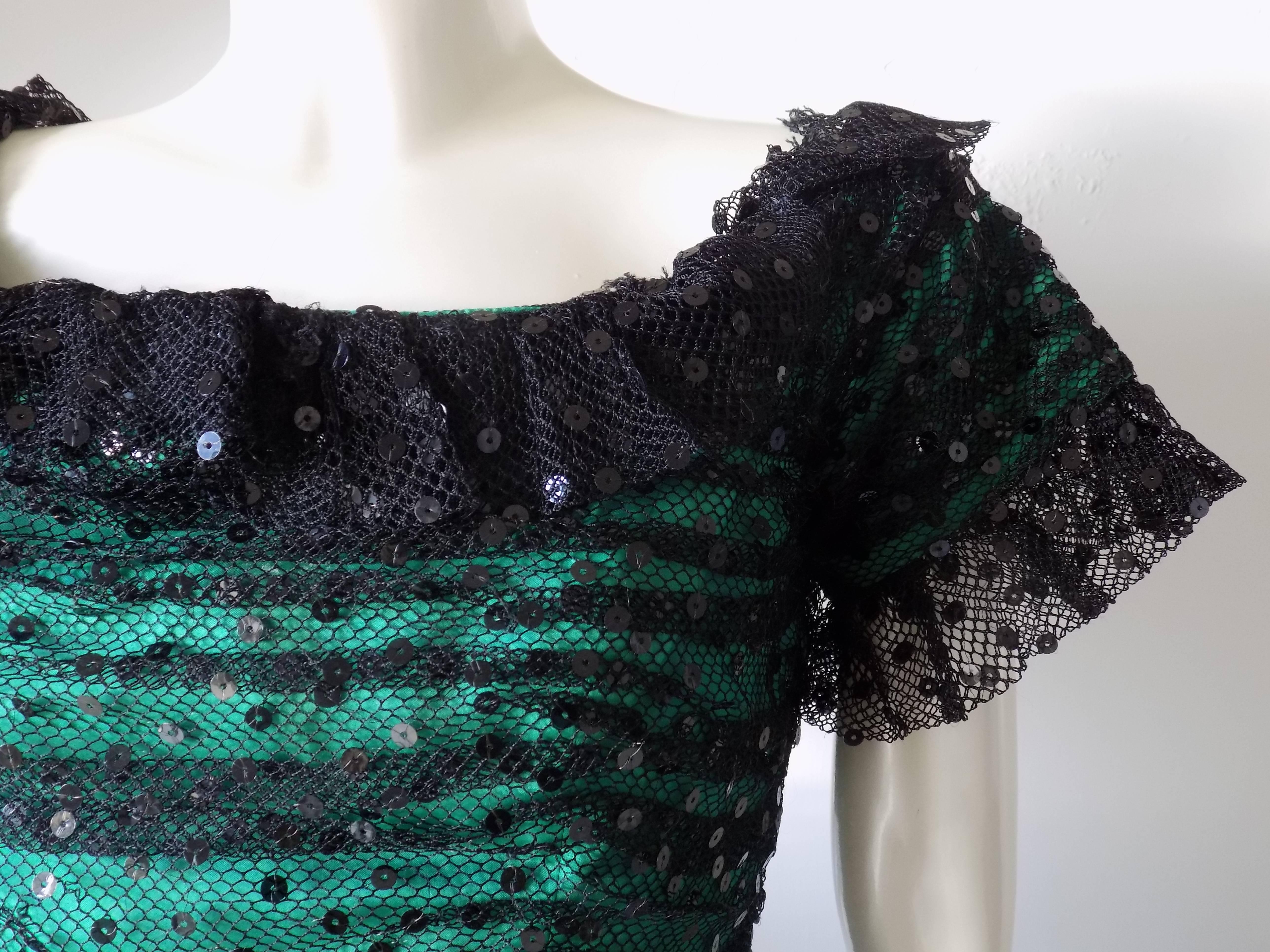 Noir Robe noire verte Peter Keppler couture des années 1980 en vente