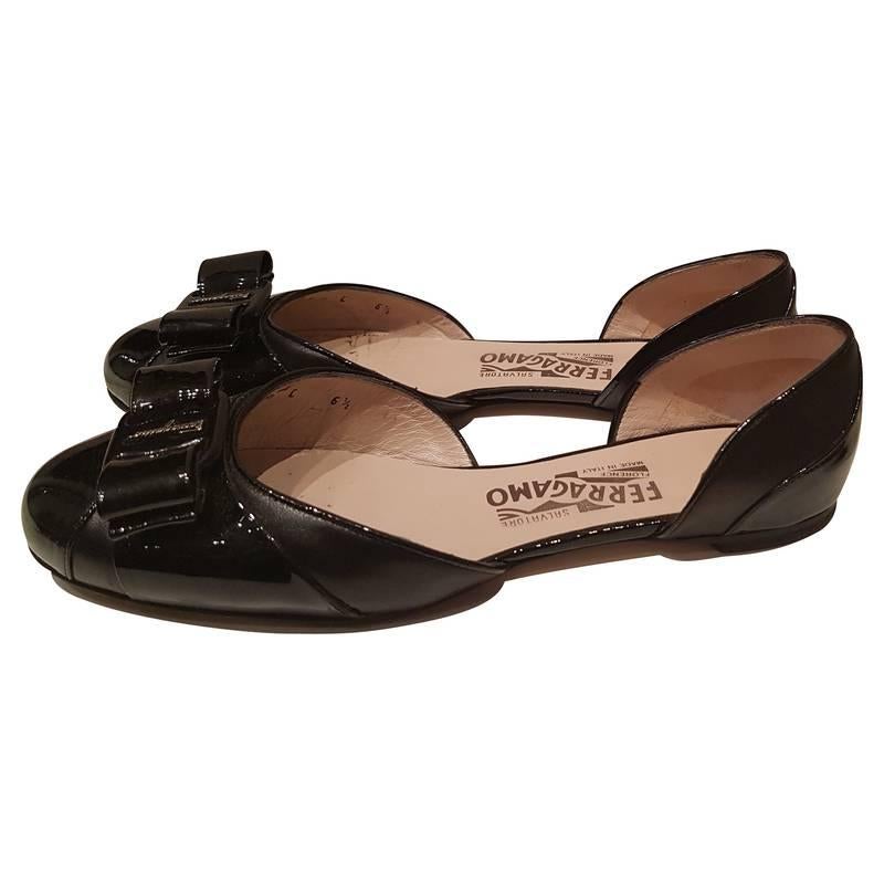 Black Salvatore Ferragamo black shoes