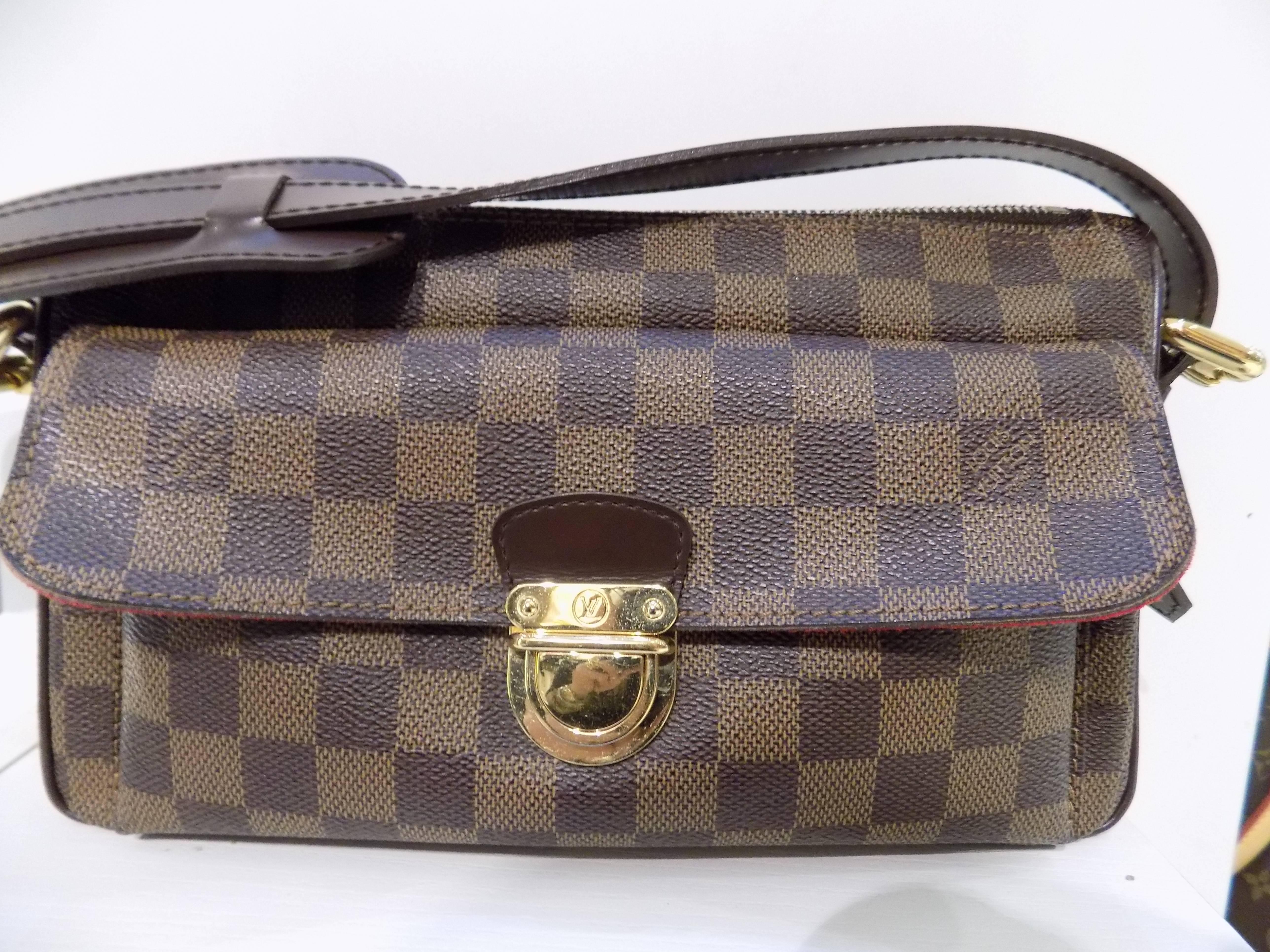 Louis Vuitton Ravello Damier Bag In New Condition In Capri, IT