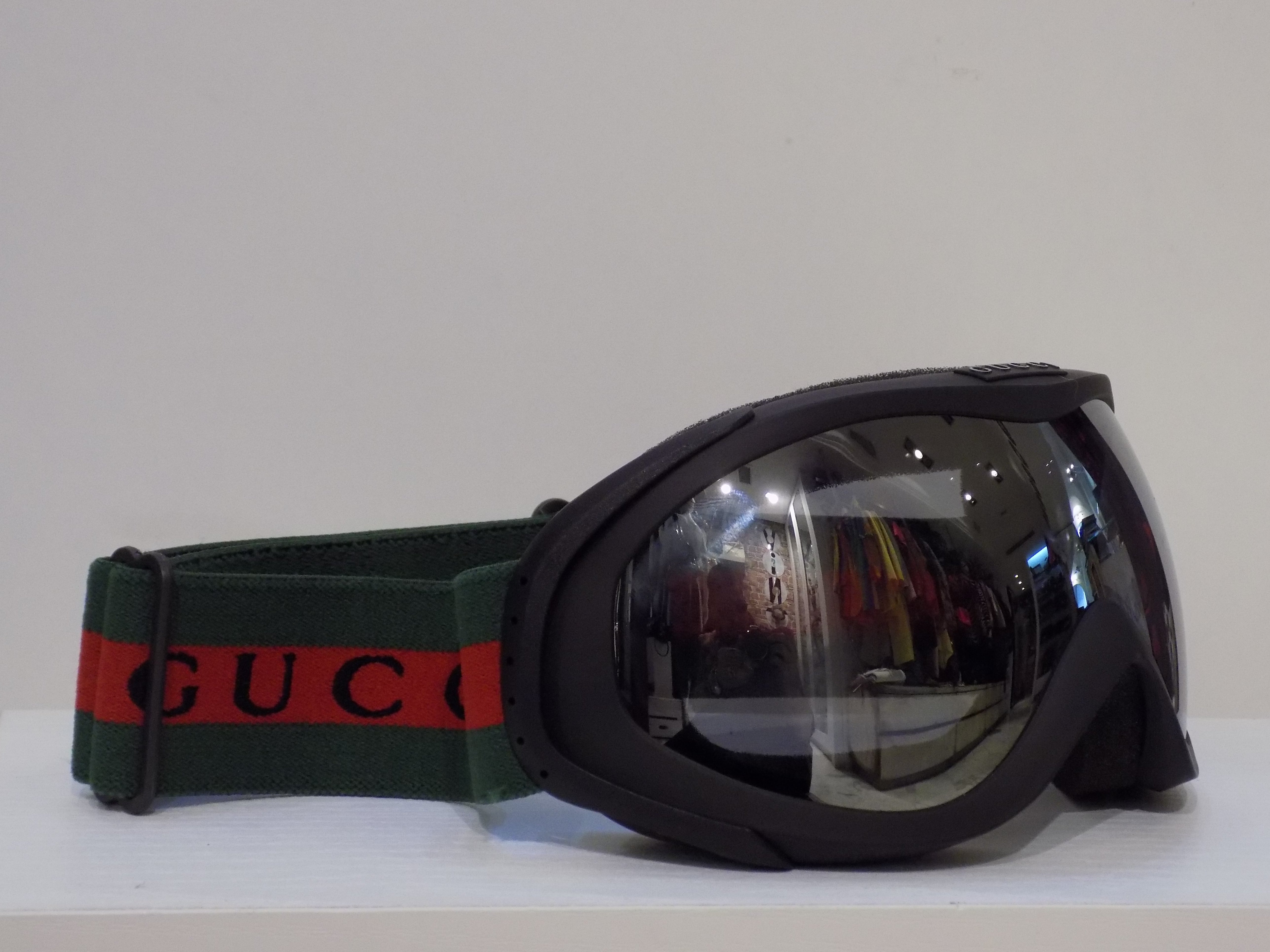 ski glasses gucci