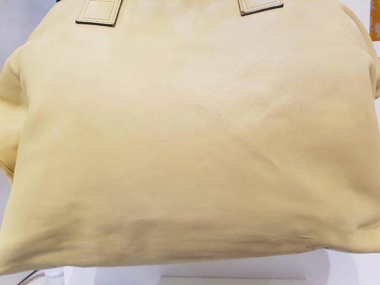 Chanel Beije Maxi shoulder Bag For Sale at 1stDibs