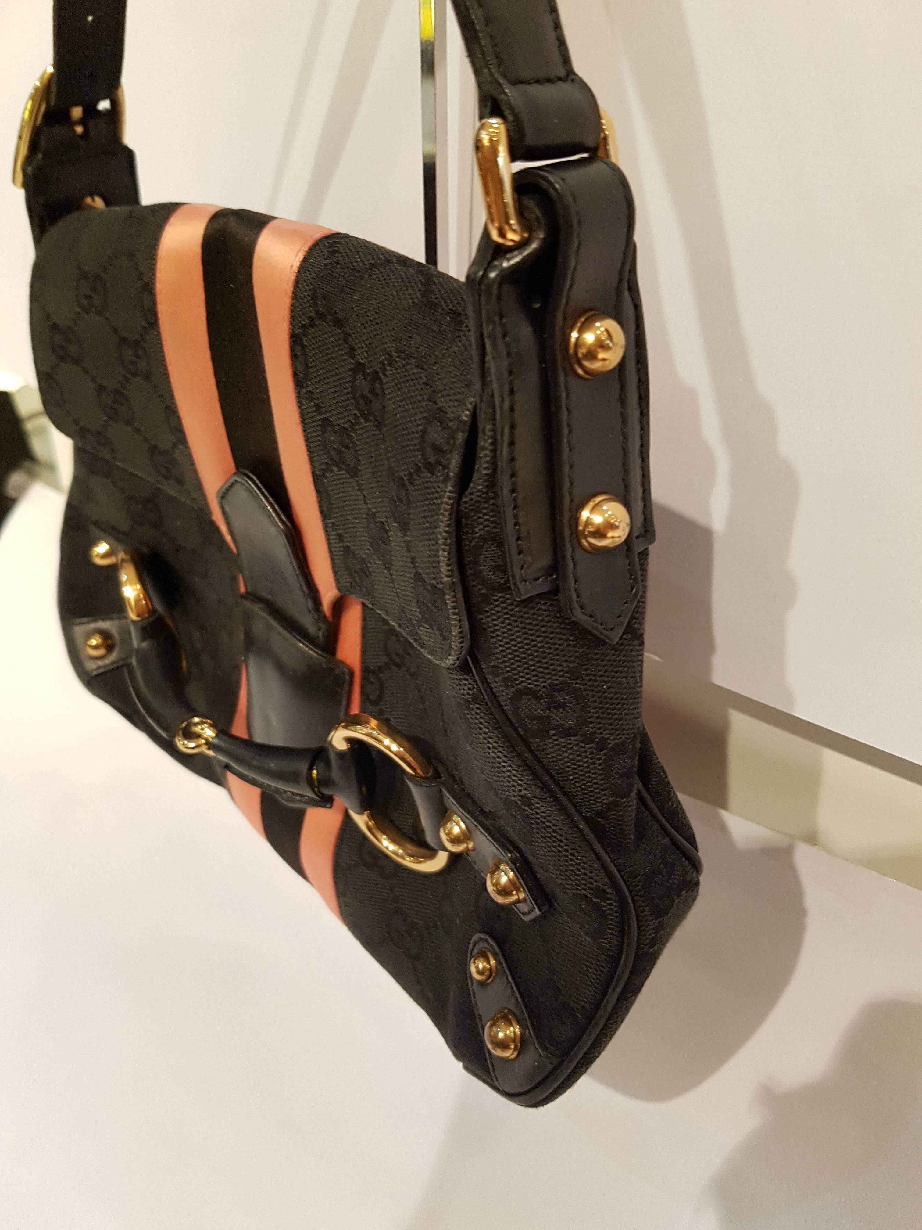 Women's Gucci monogram horsebit bag