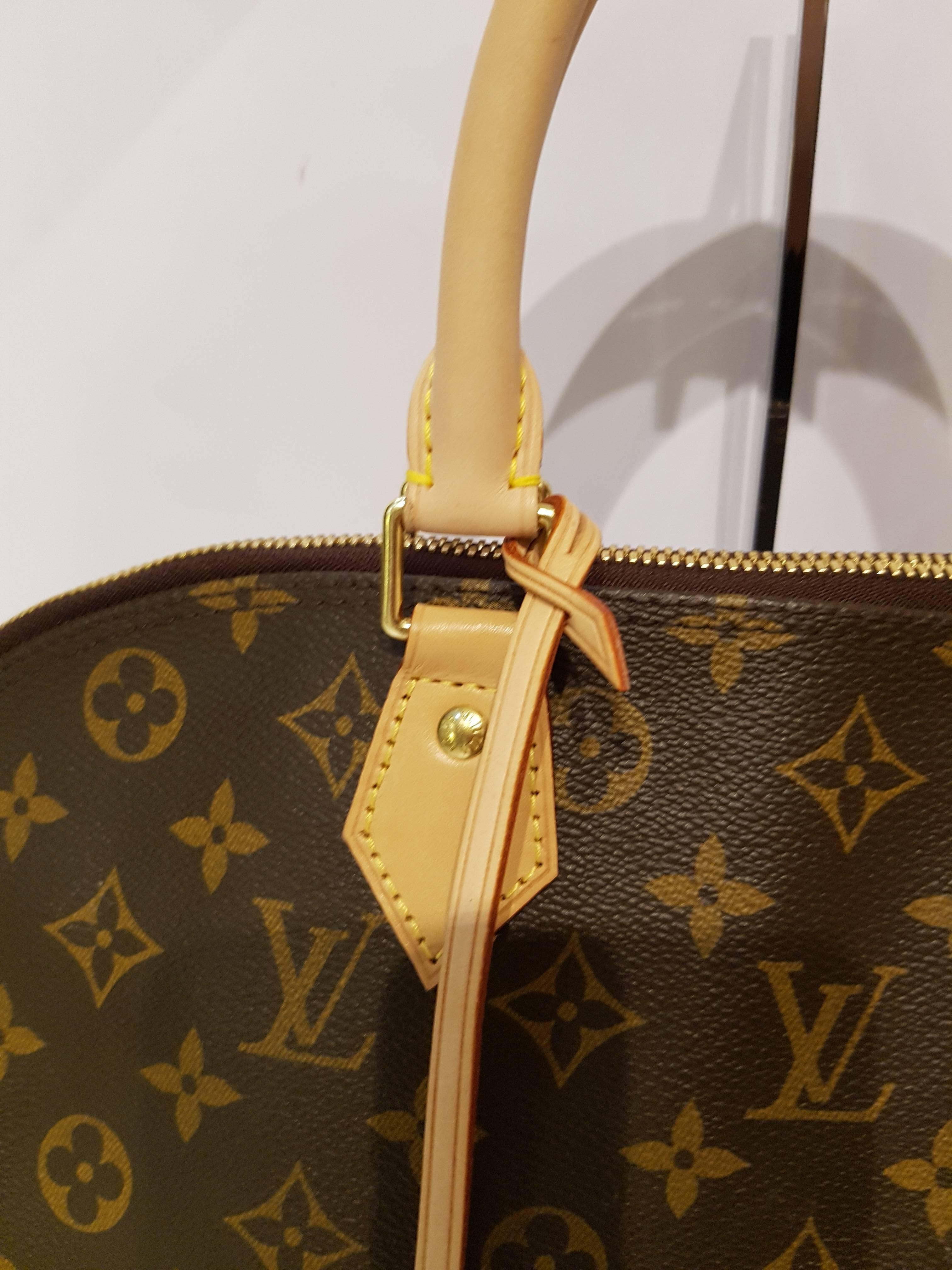 Louis Vuitton Alma Monogram Bag In New Condition In Capri, IT