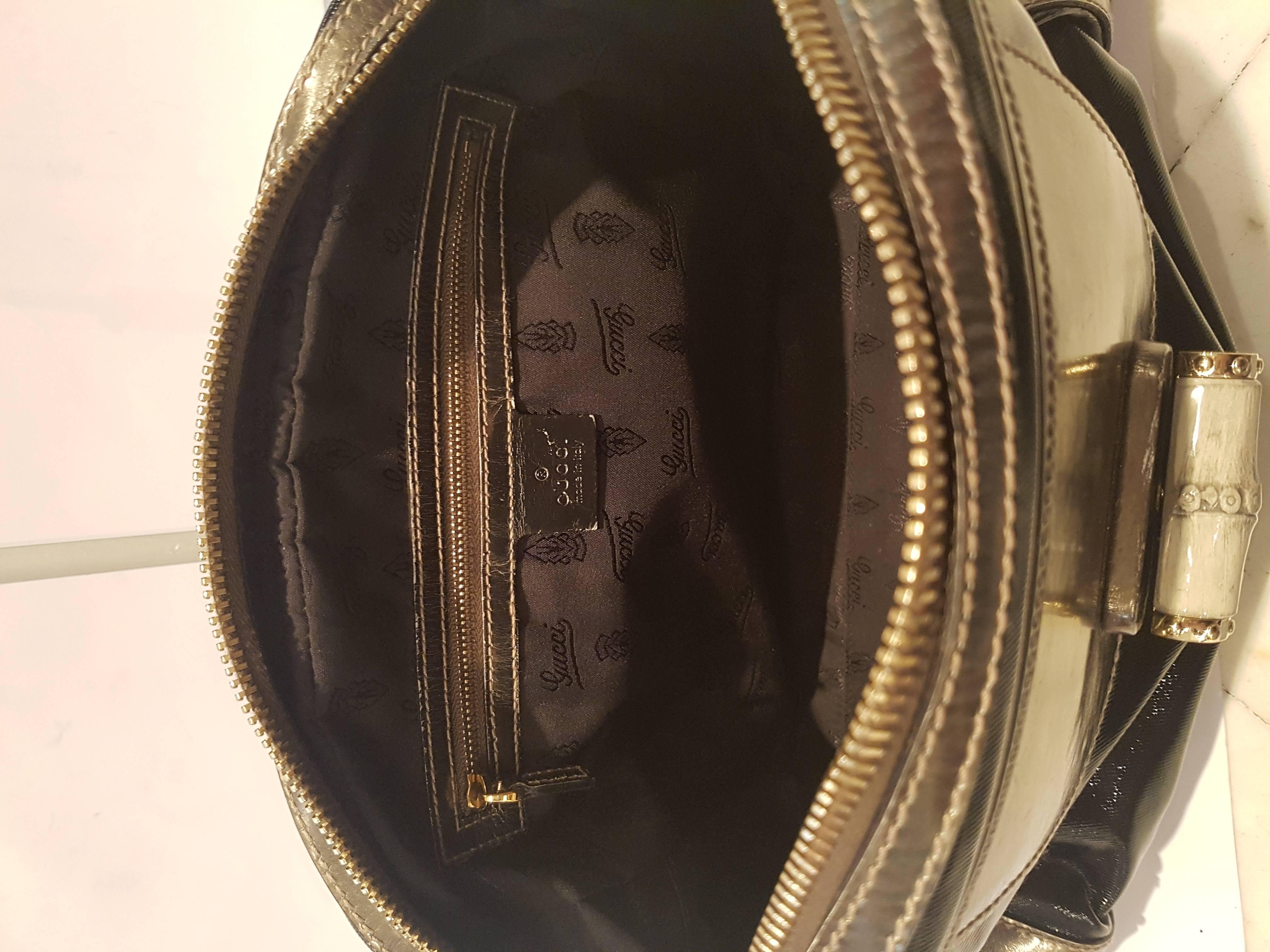 1990s Gucci Bamboo black metallic silver bag In Excellent Condition For Sale In Capri, IT