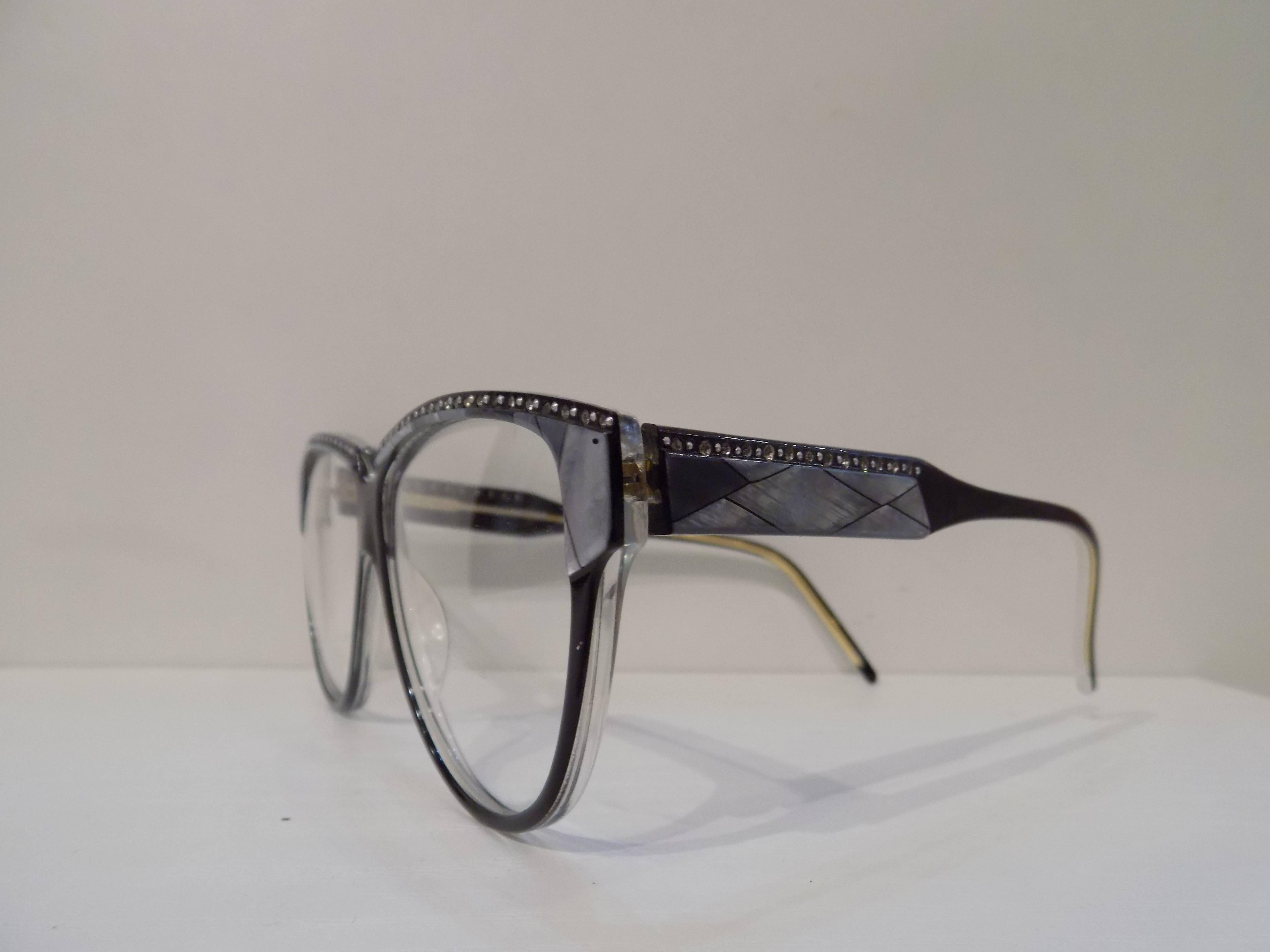 1980s Charme frame- glasses In New Condition For Sale In Capri, IT