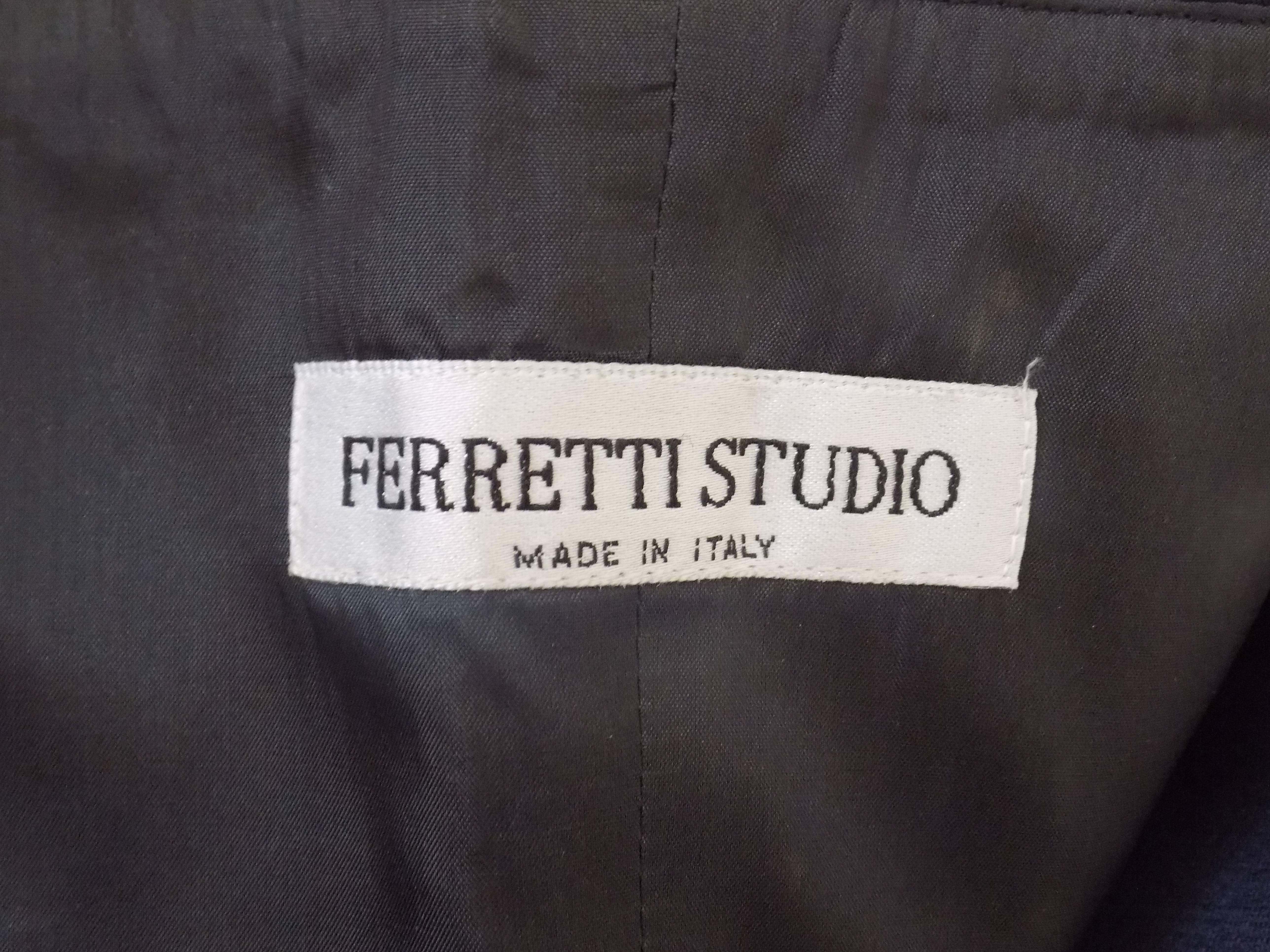 Ferretti Studio Dark blu corset In Excellent Condition In Capri, IT