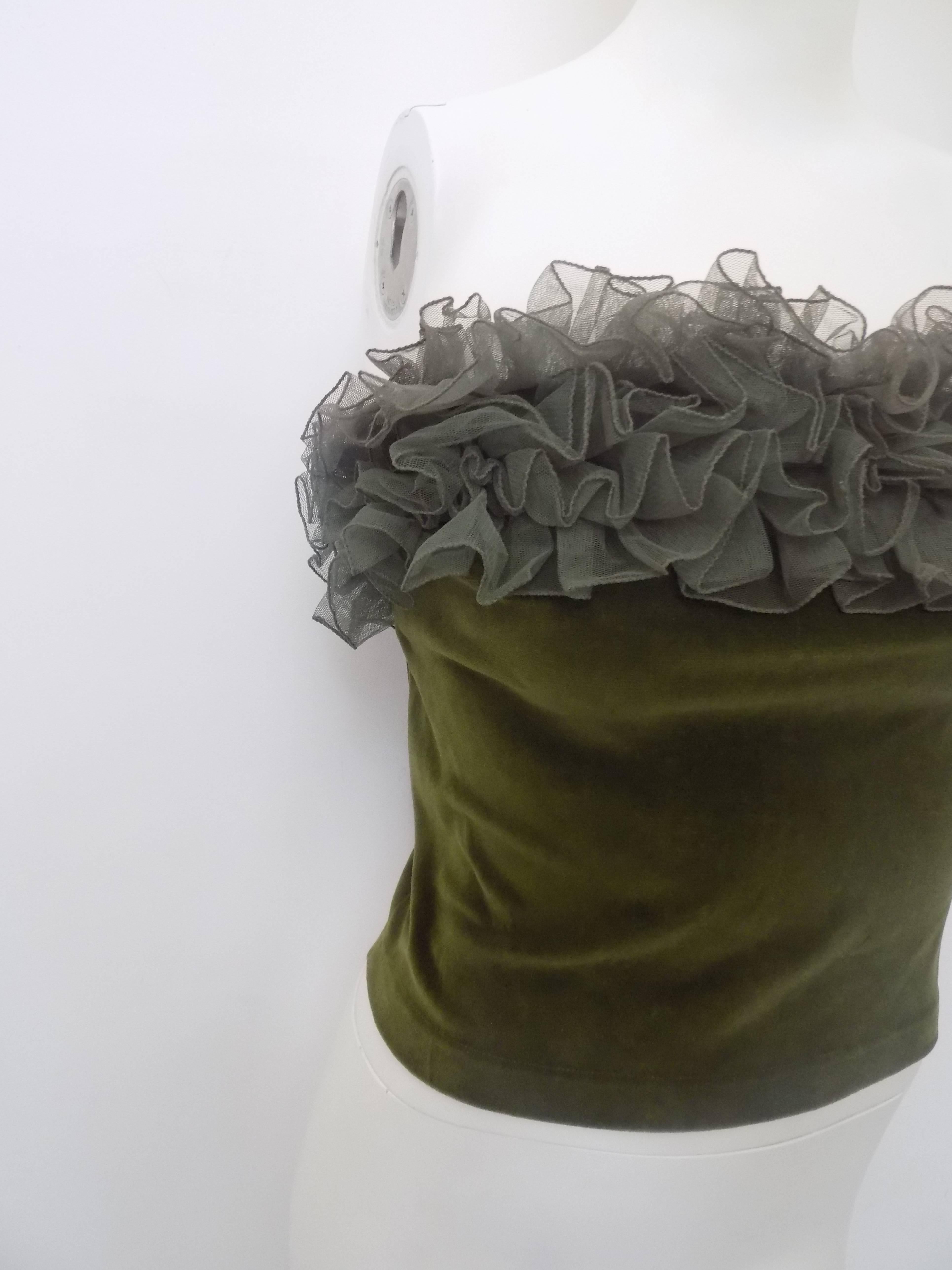 1990s Daniela Bizzi green corset

Totally made in italy in italian size range 42

composition: 80 cotton 17 modal 3 elastane