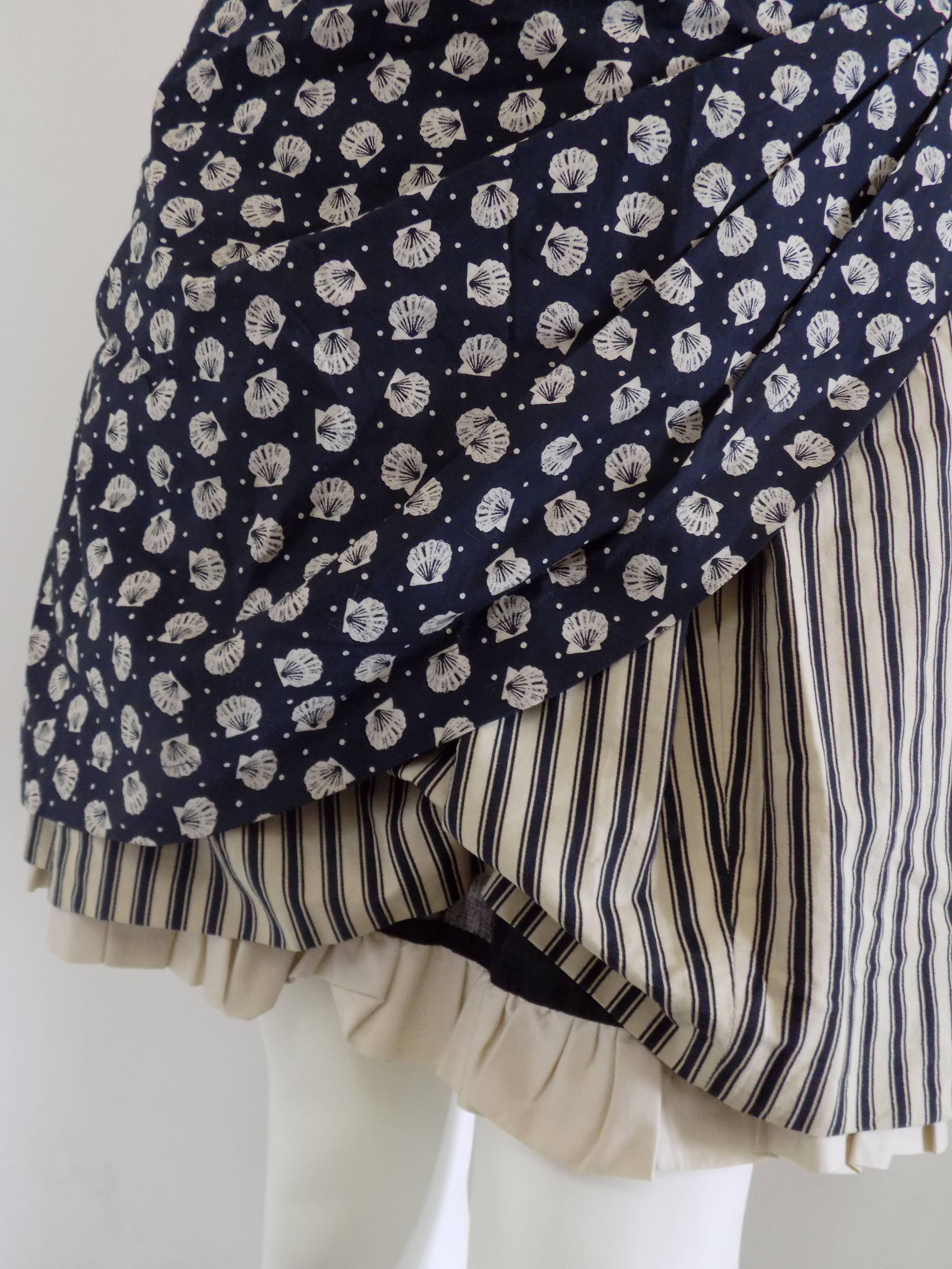 Cotton blu/beije Byblos Skirt
Totally made in italy in italian size range 44