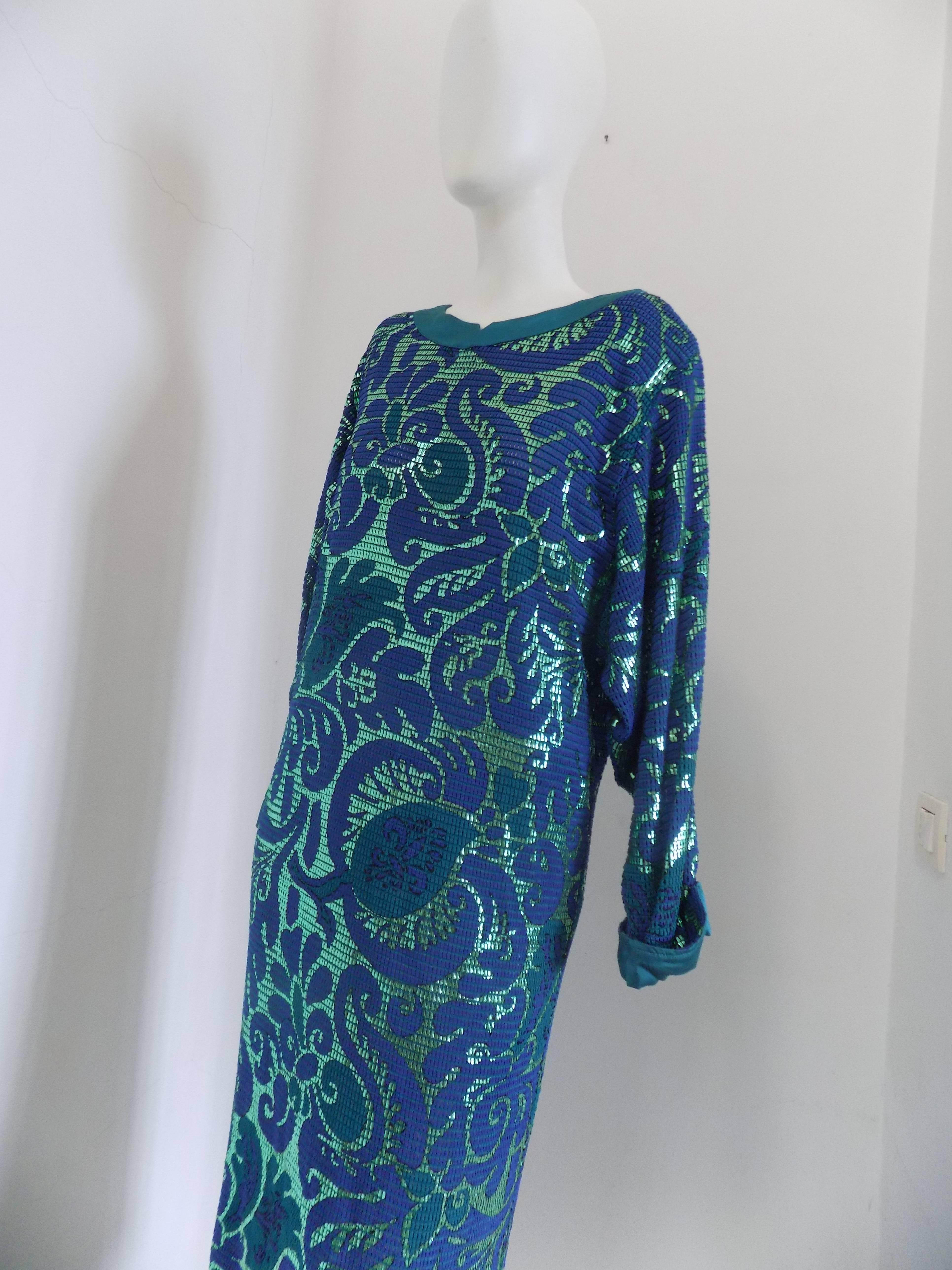 1980s Parah Green Blu longsleeve Dress

Totally made in italy
