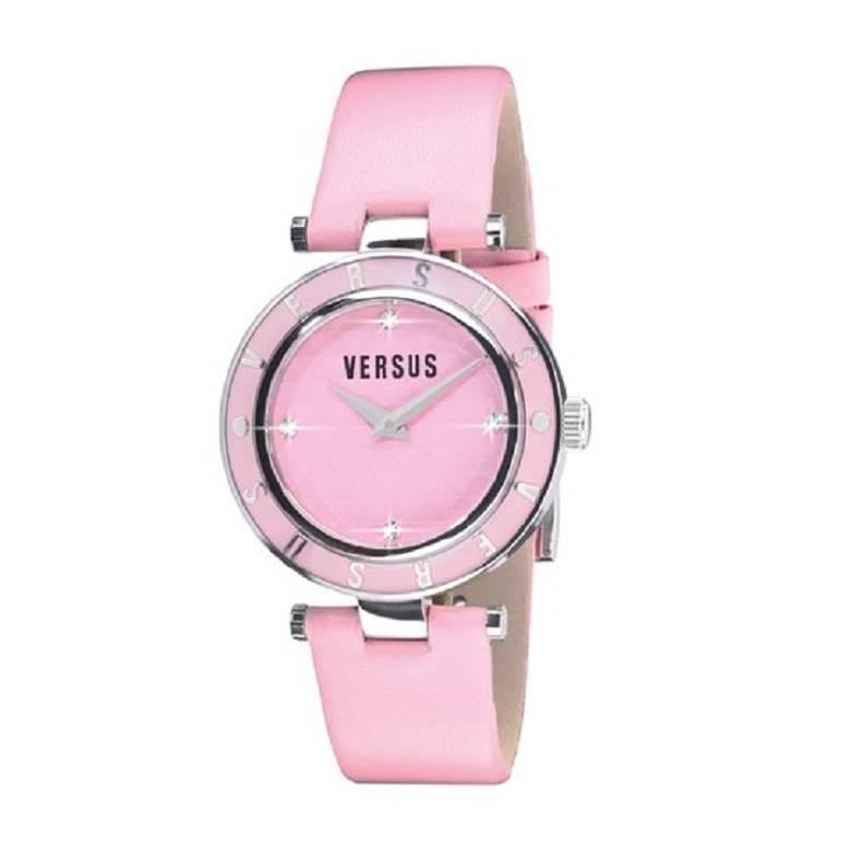 Ladies Versus Logo watch in a chic silver and pink design in stainless steel and leather
Pink strap
Case Diameter: 34mm
Case Thickness: 8mm
Quartz movement
Clasp type: Buckle
Model Number - 3C7150
Material Contents: Stainless Steel